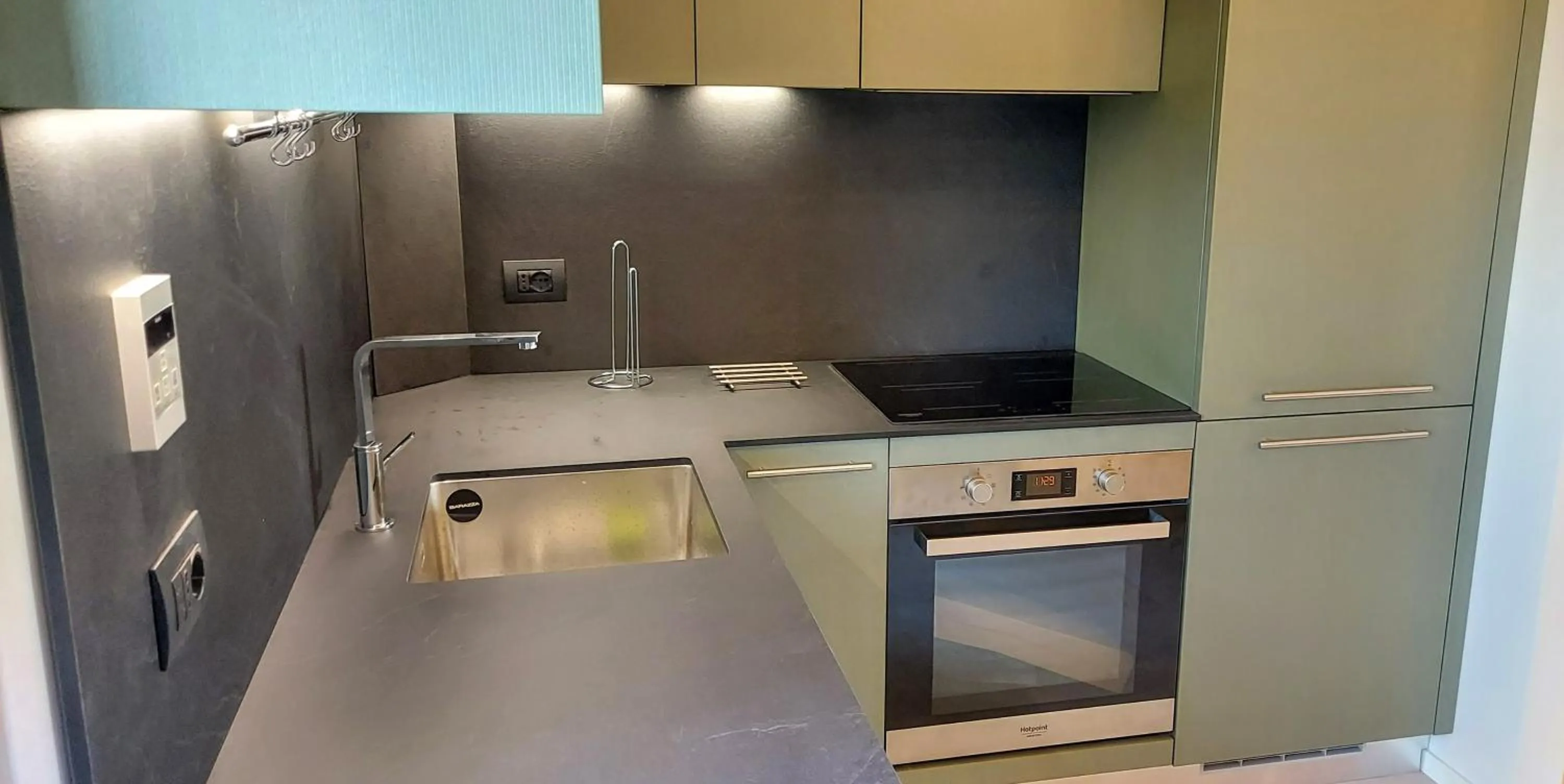 Kitchen or kitchenette in Suite Rent Milan 3
