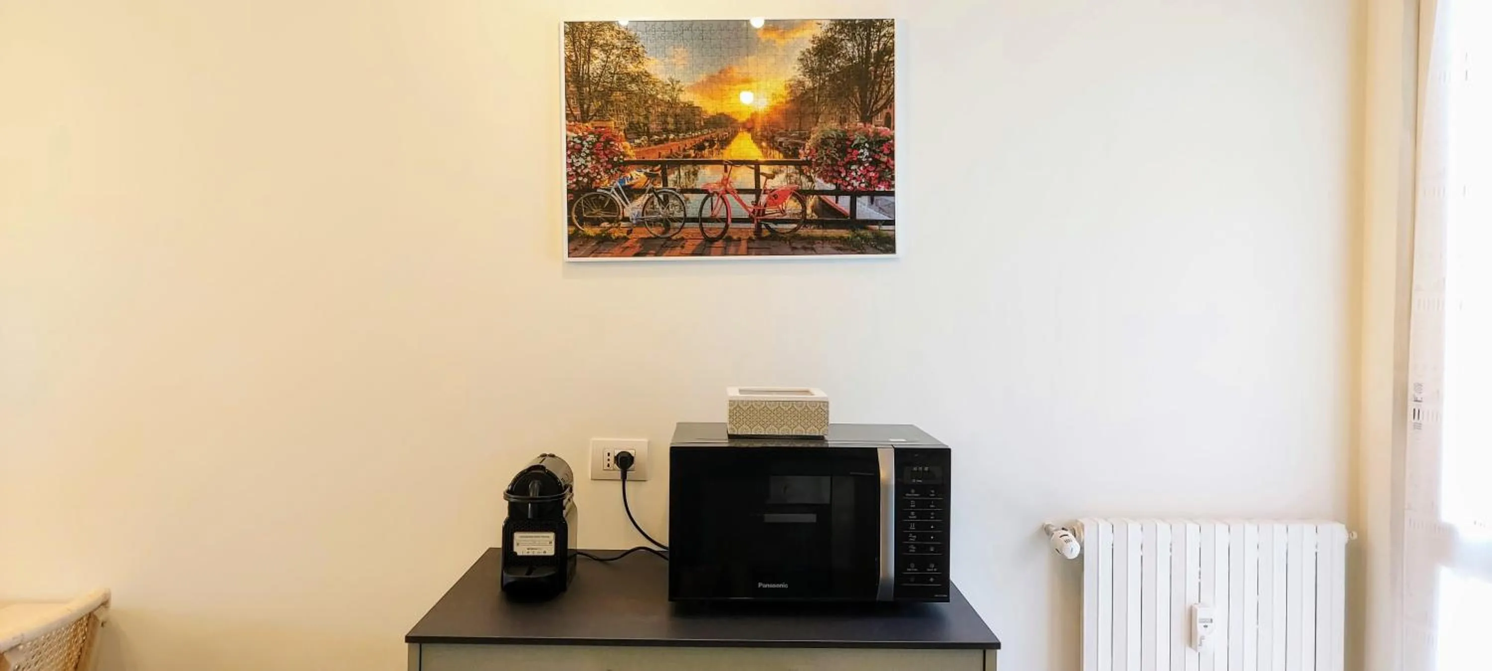 Coffee/tea facilities in Suite Rent Milan 3