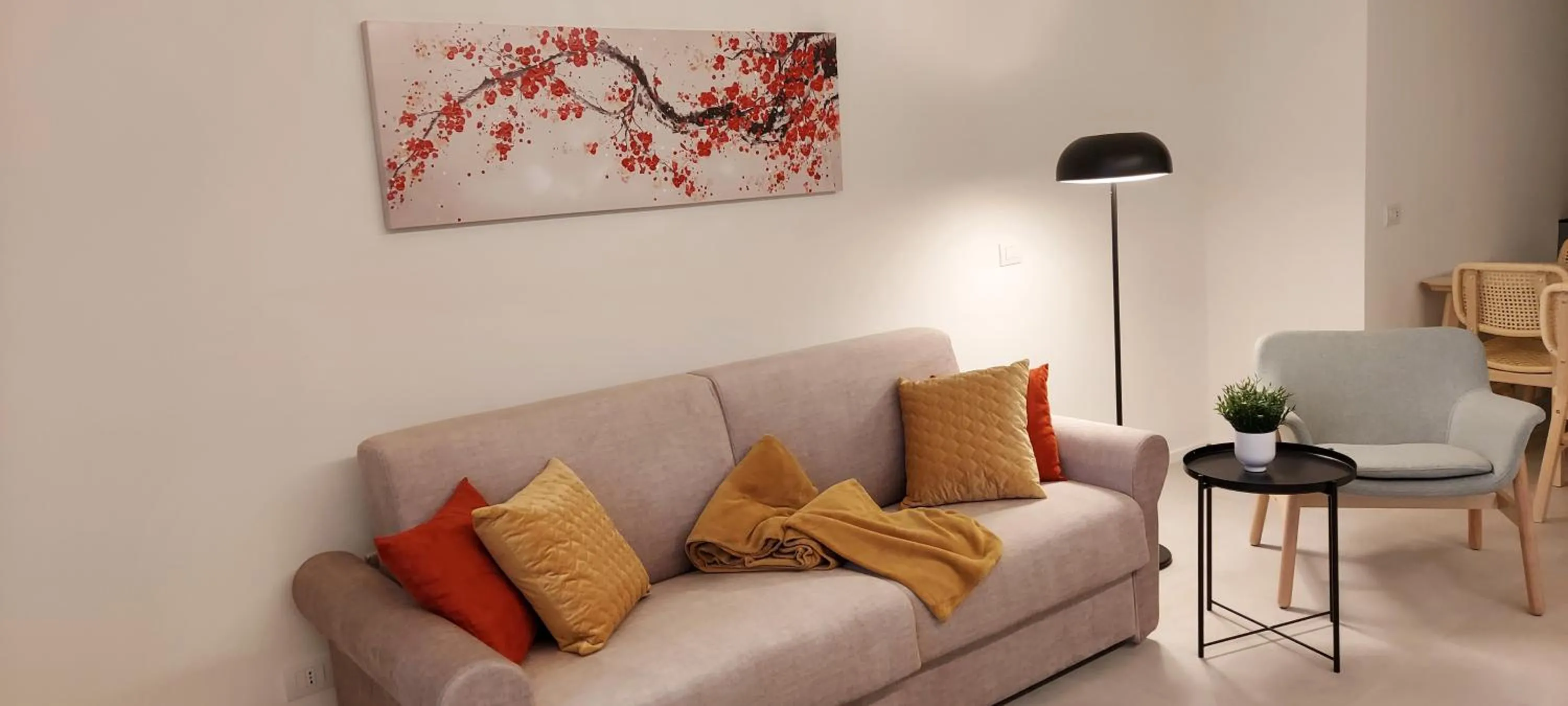 Living room in Suite Rent Milan 3