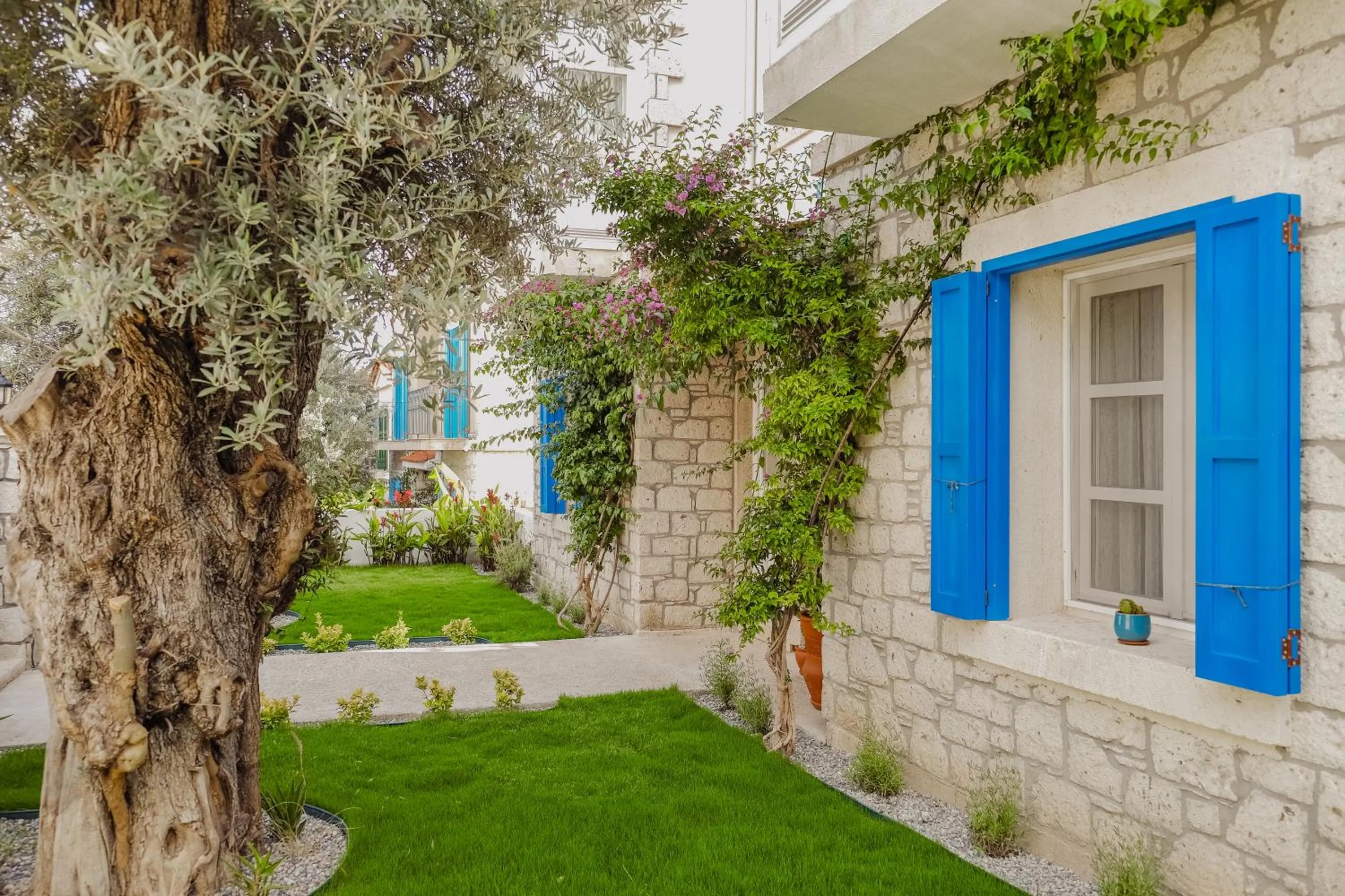 Facade/entrance in Alacati Fora Bella