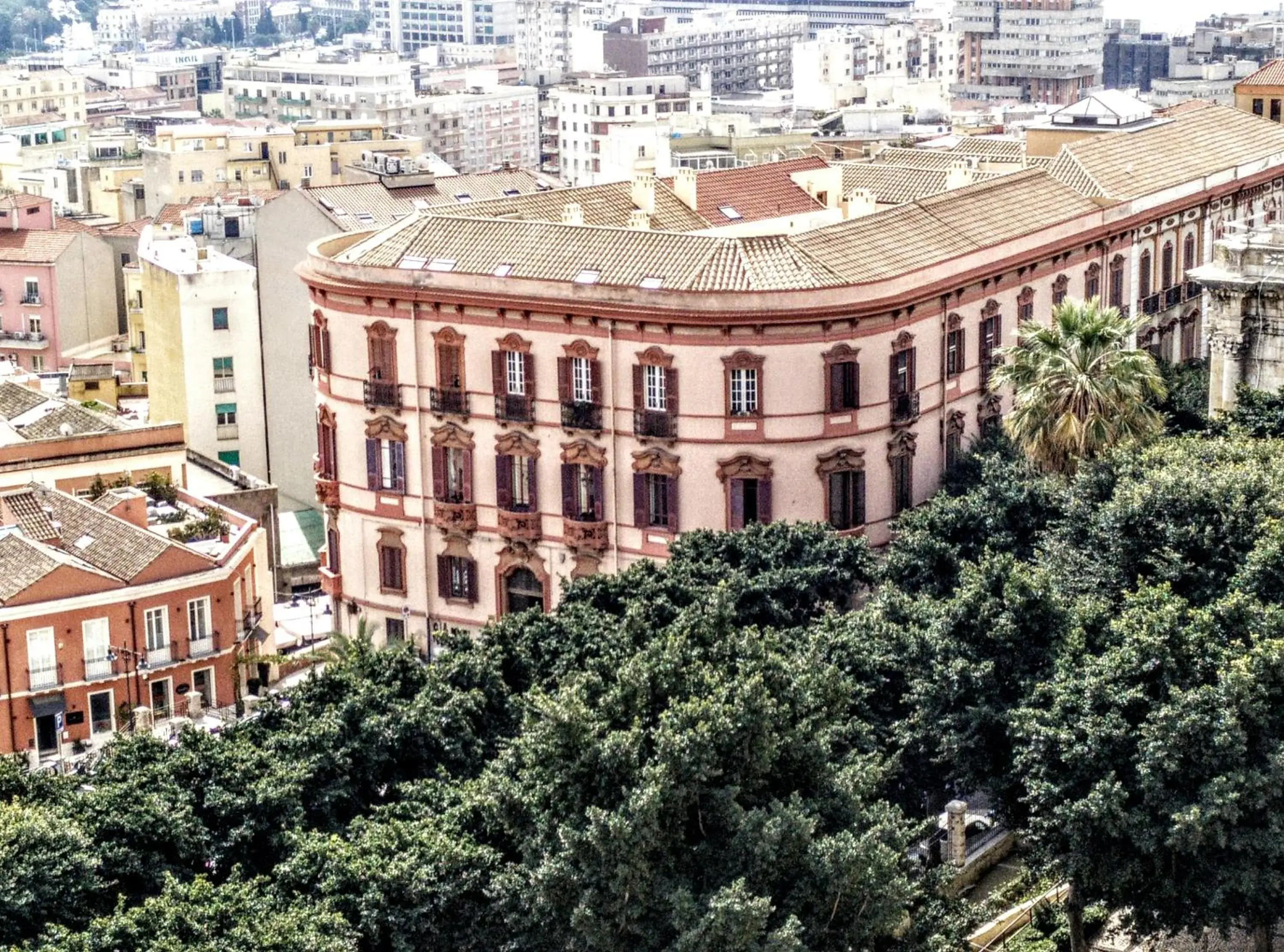Al Bastione di Cagliari Al Bastione di Cagliari
