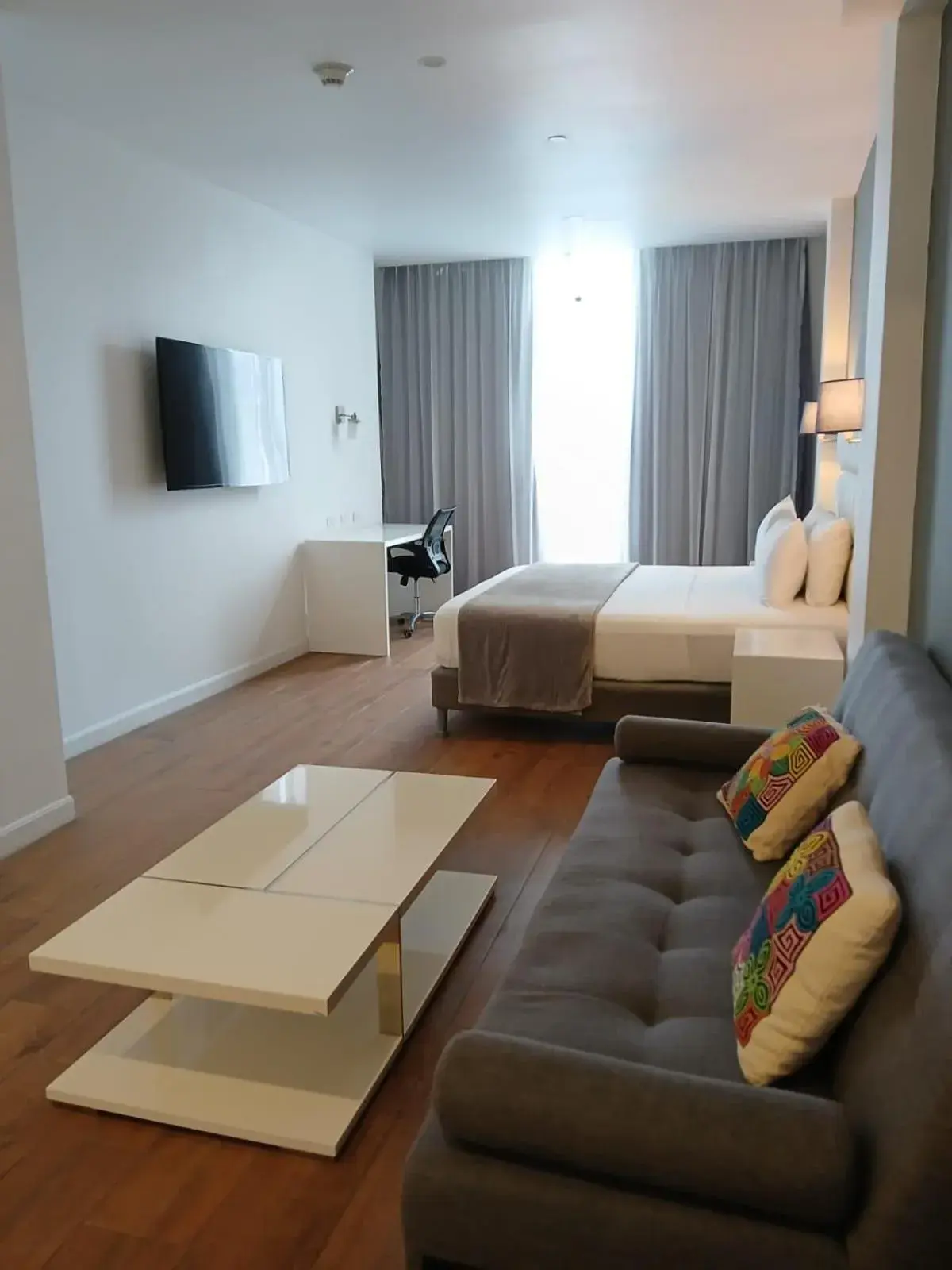 Living room, Bed in Hotel Mio Panamá Living room, Bed in Hotel Mio Panamá