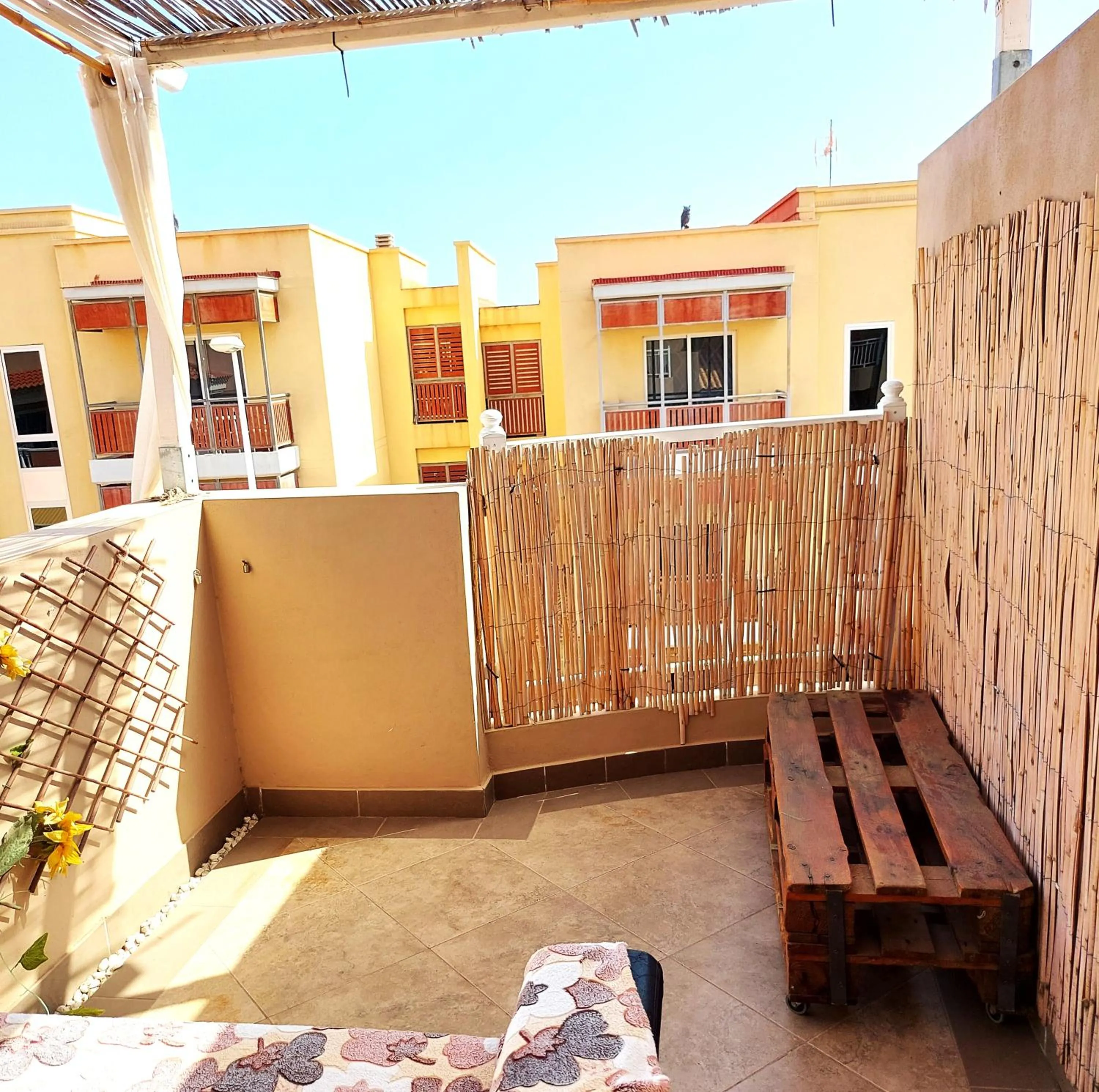 Cheap Studio, wifi free Adeje house