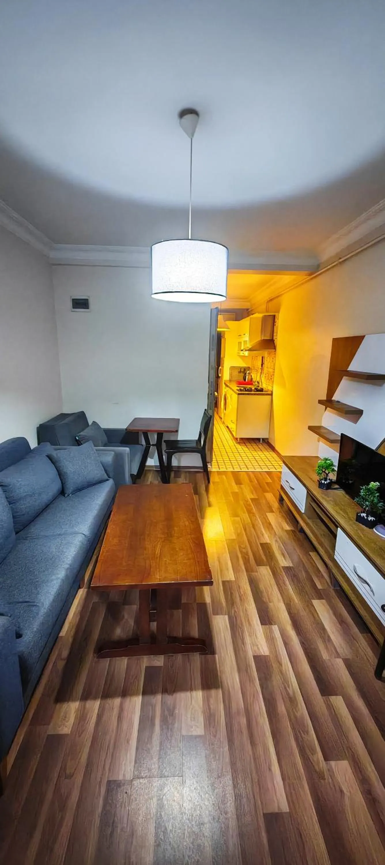 TV and multimedia in Mimoza İstiklal Apart Hotel