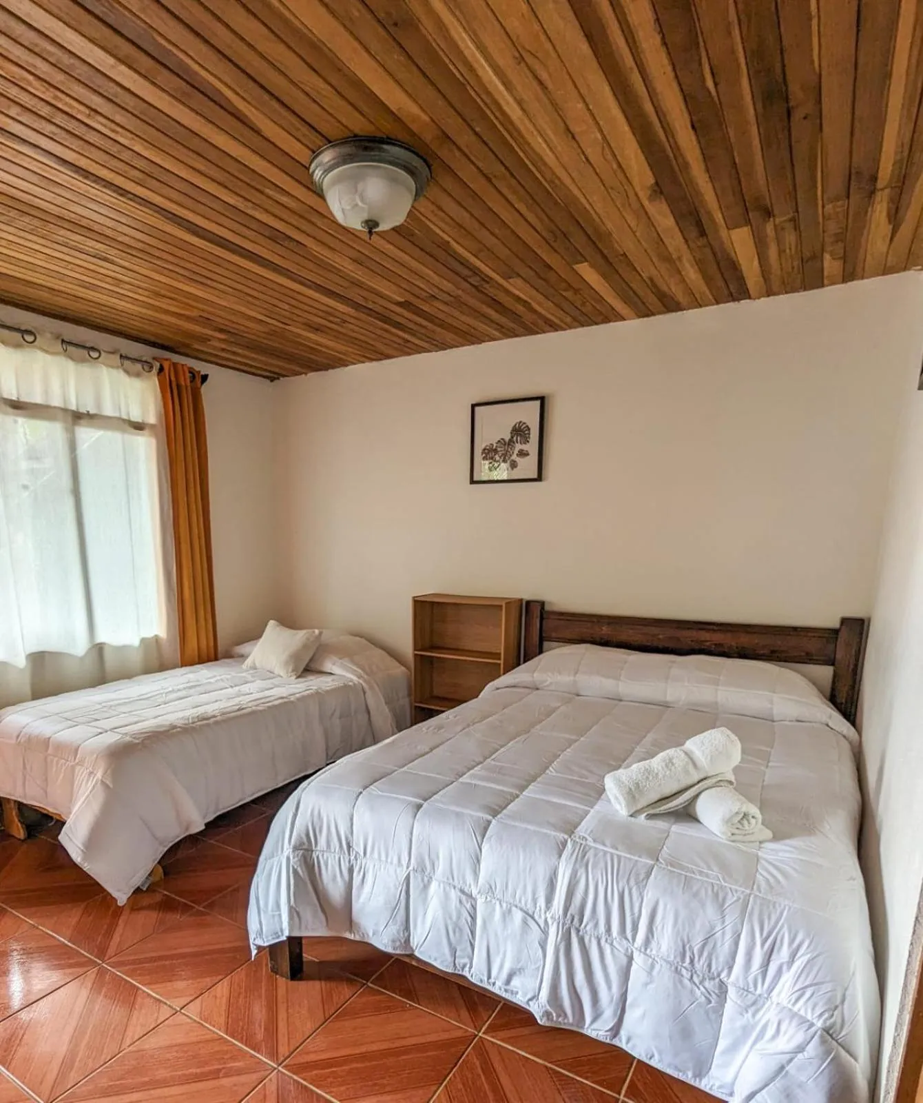 Property building, Bed in El Nido Lodge