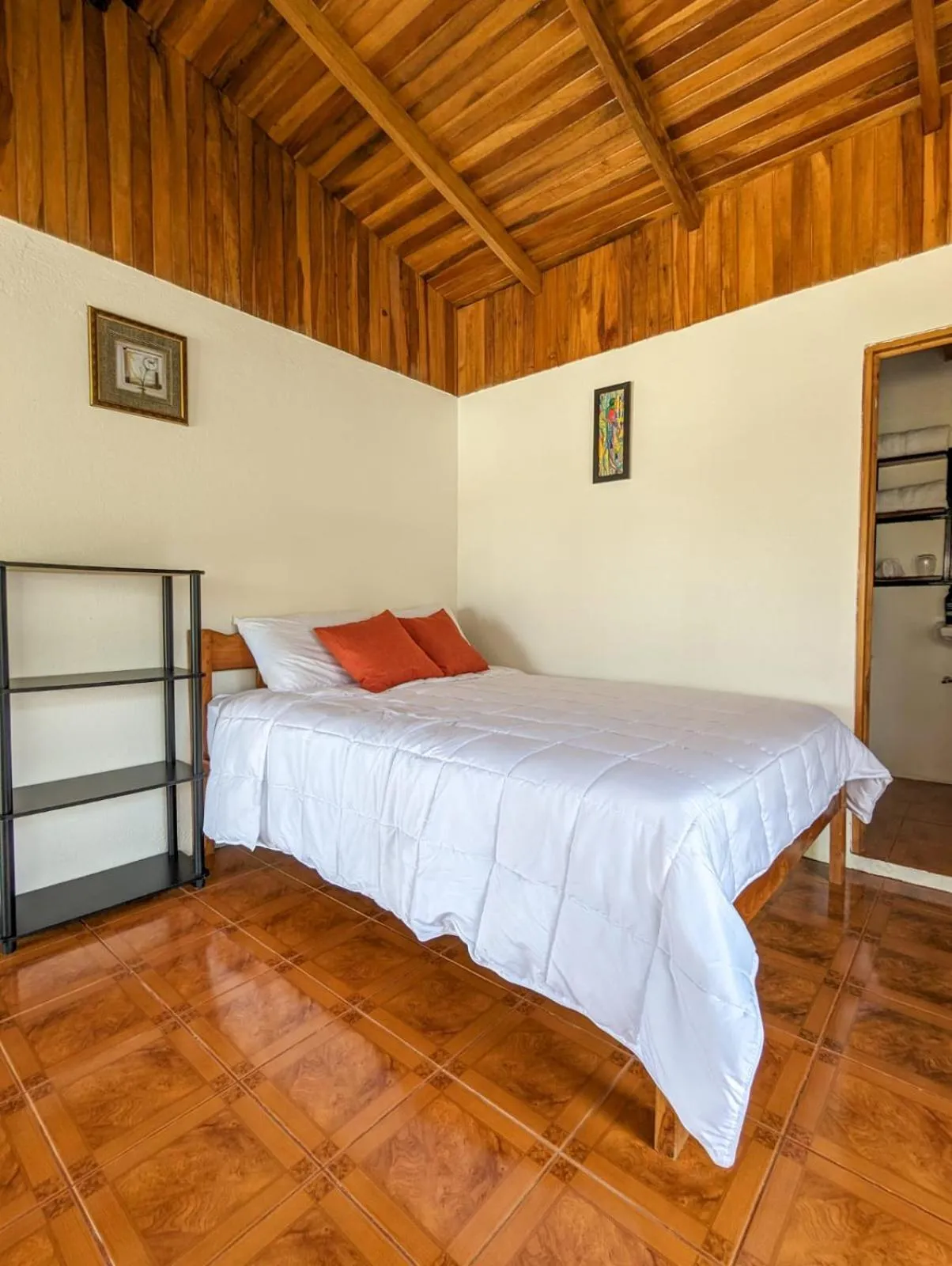Property building, Bed in El Nido Lodge