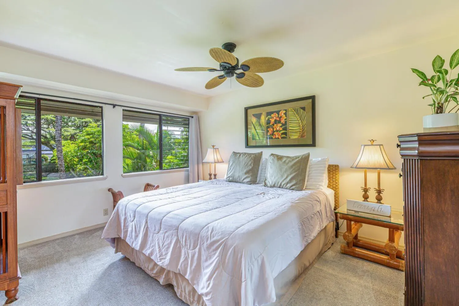 Bed in Alii Kai II 8H