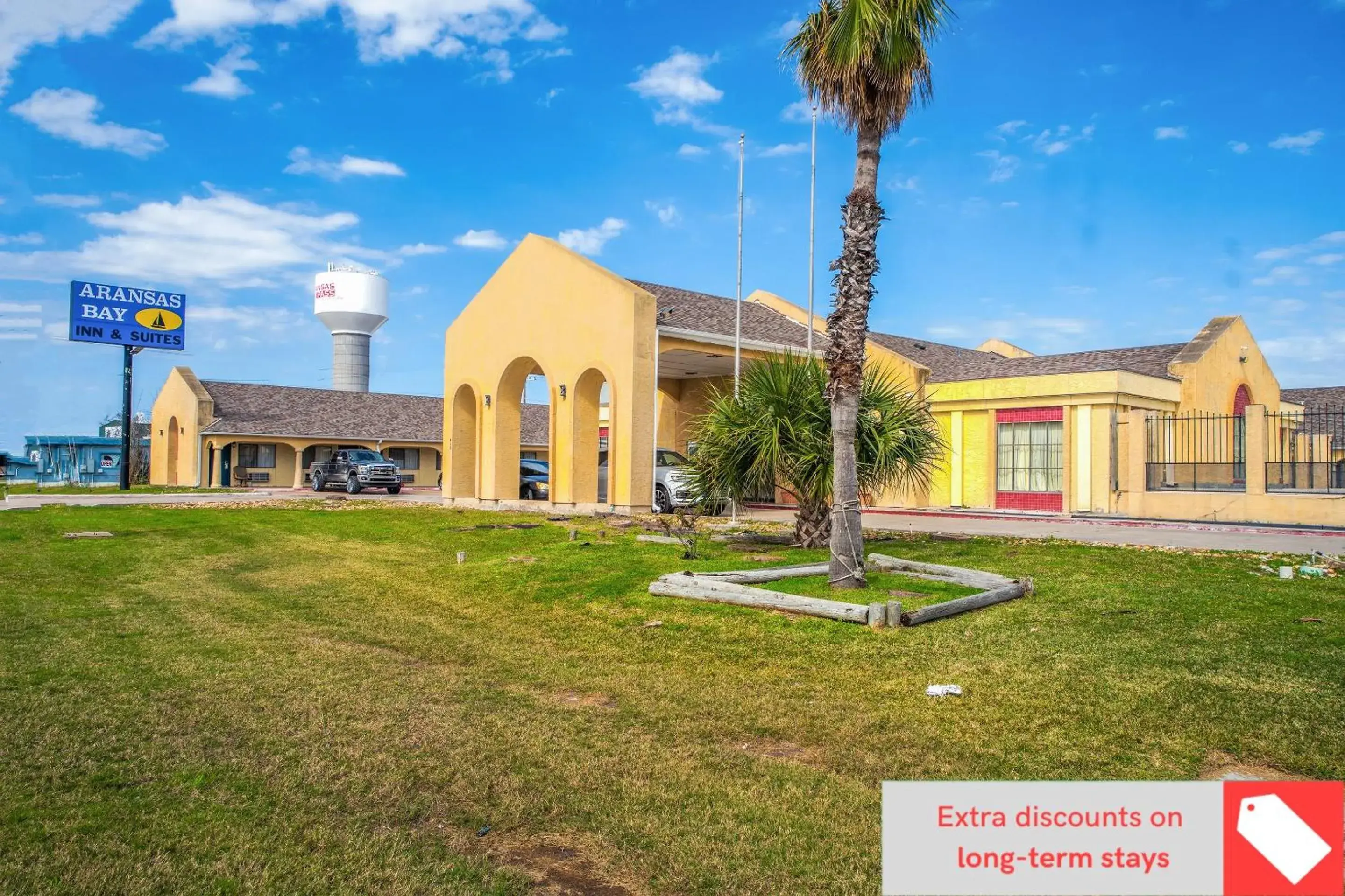 Facade/entrance in Aransas Bay Inn & Suites Corpus Christi by OYO Facade/entrance in Aransas Bay Inn & Suites Corpus Christi by OYO