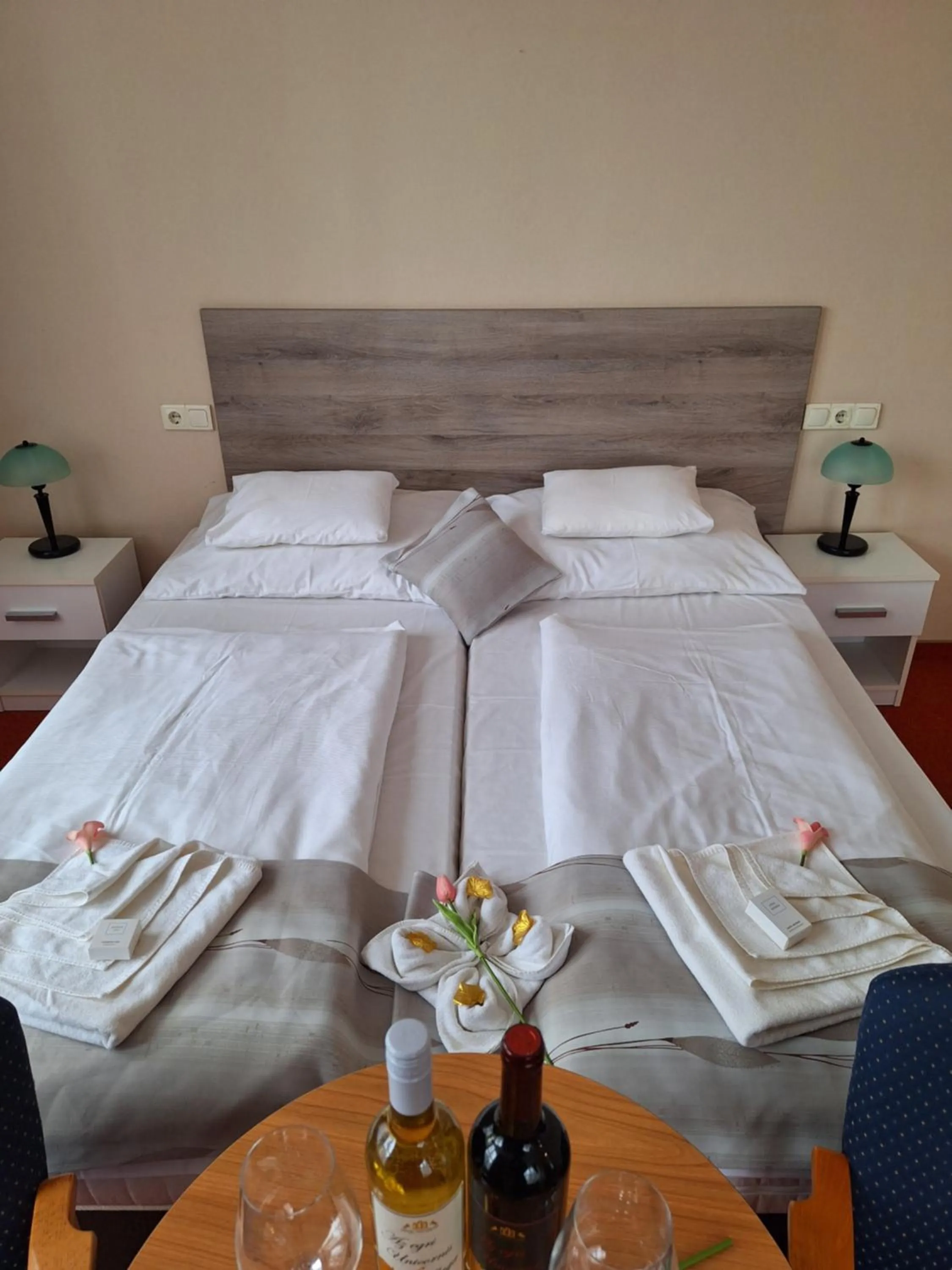 Bedroom, Bed in Hotel Unicornis