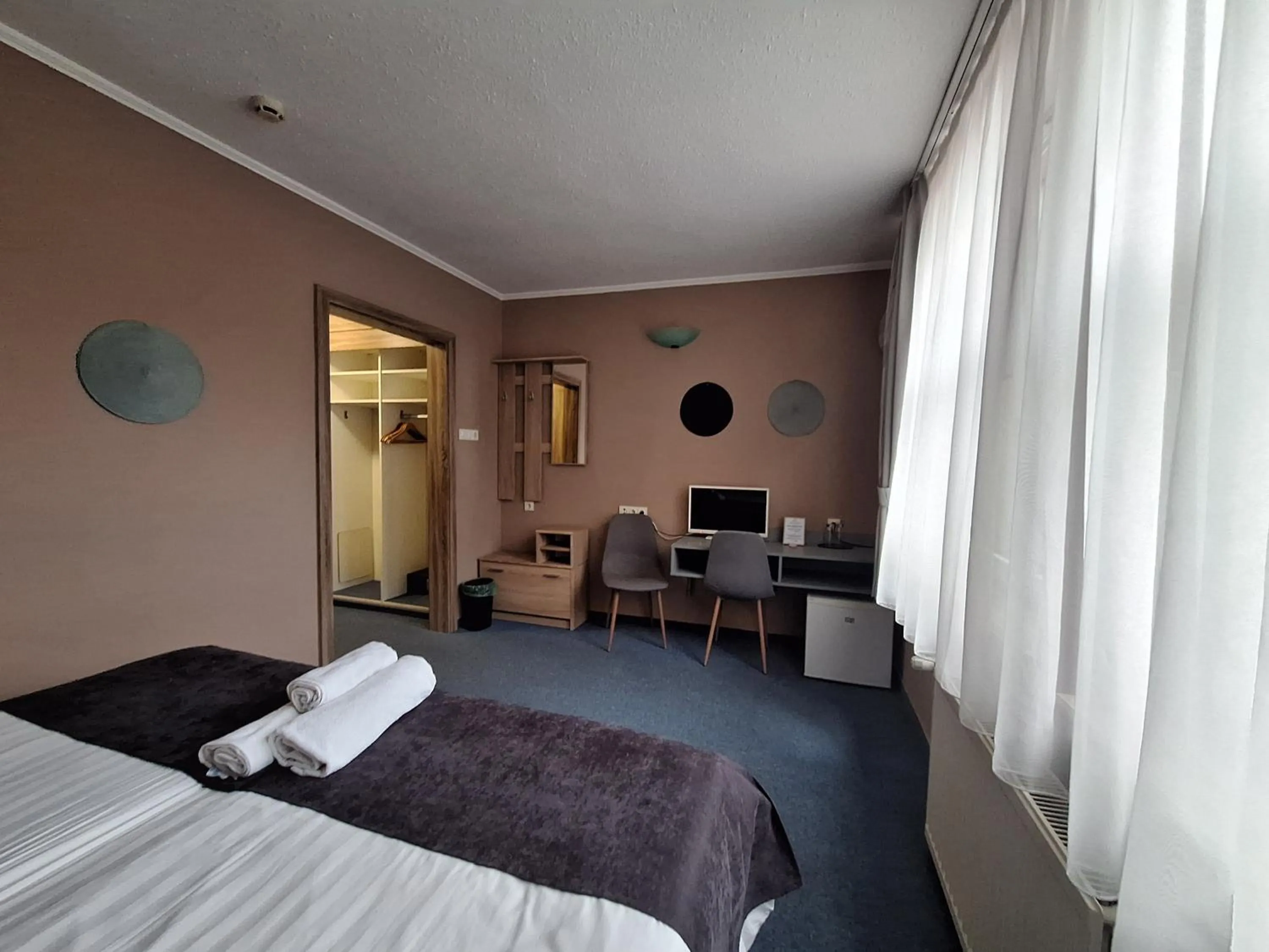 Photo of the whole room, Bed in Hotel Unicornis