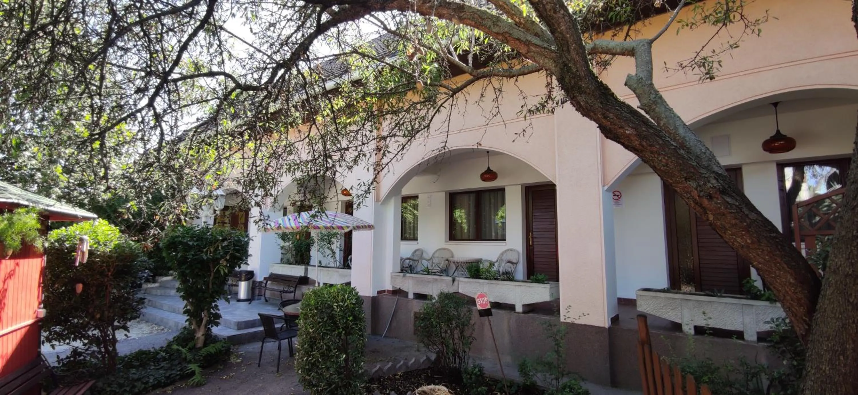 Property building in Hotel Oswaldo