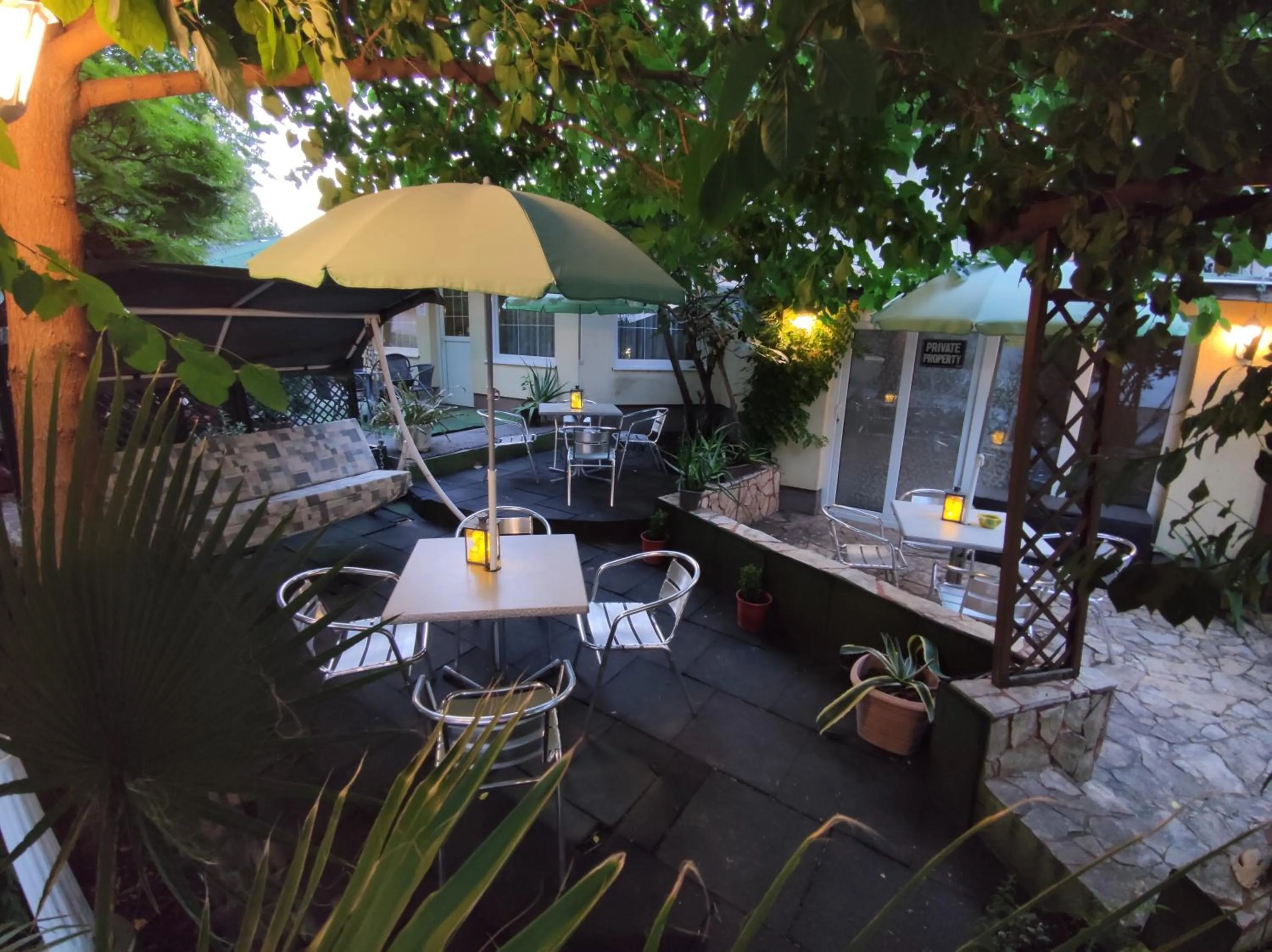 Garden in Hotel Oswaldo