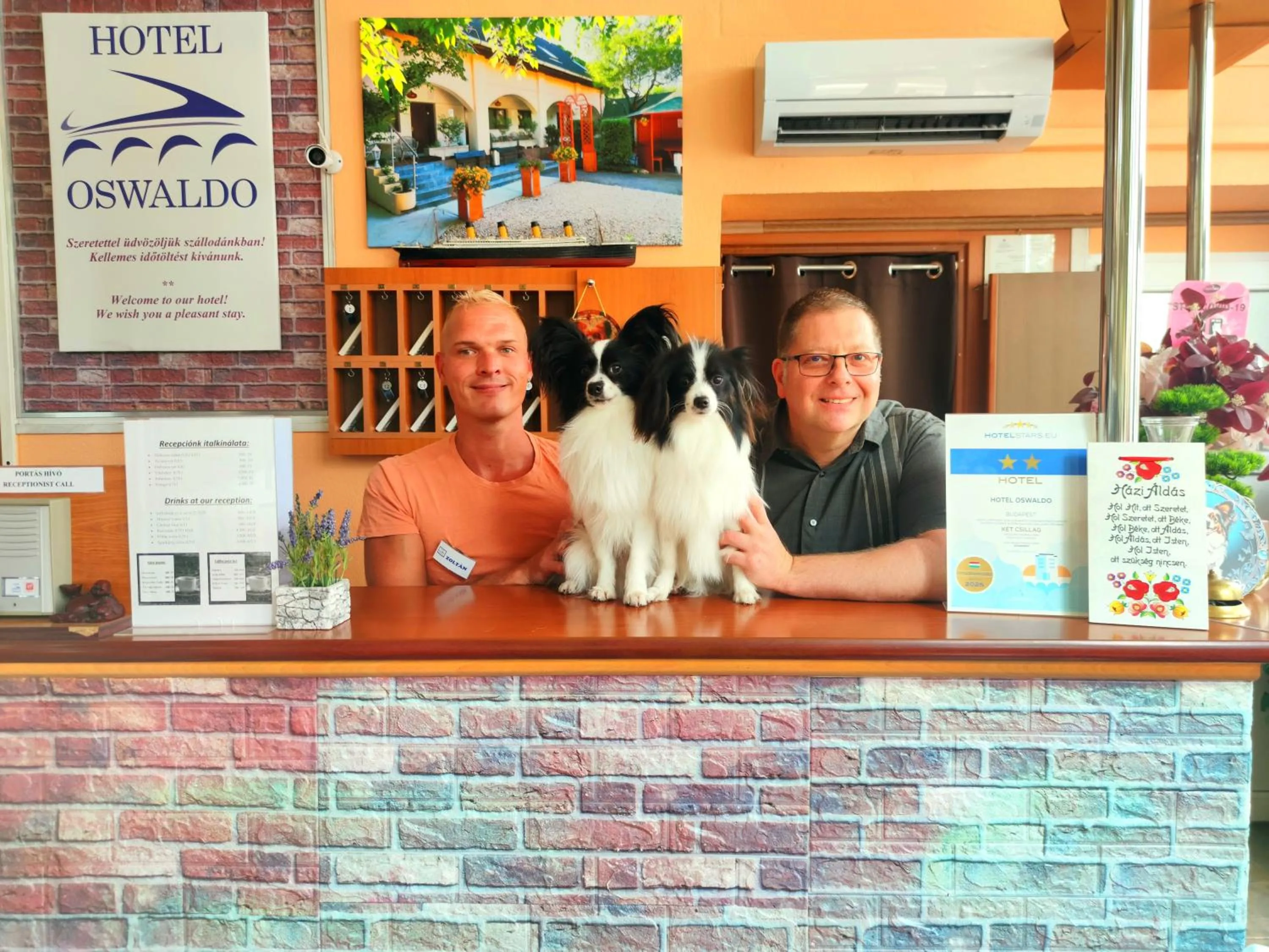 Lobby or reception in Hotel Oswaldo