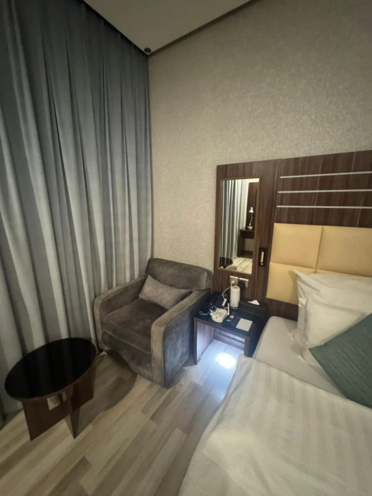 Bed in White Diamond Hotel Sari