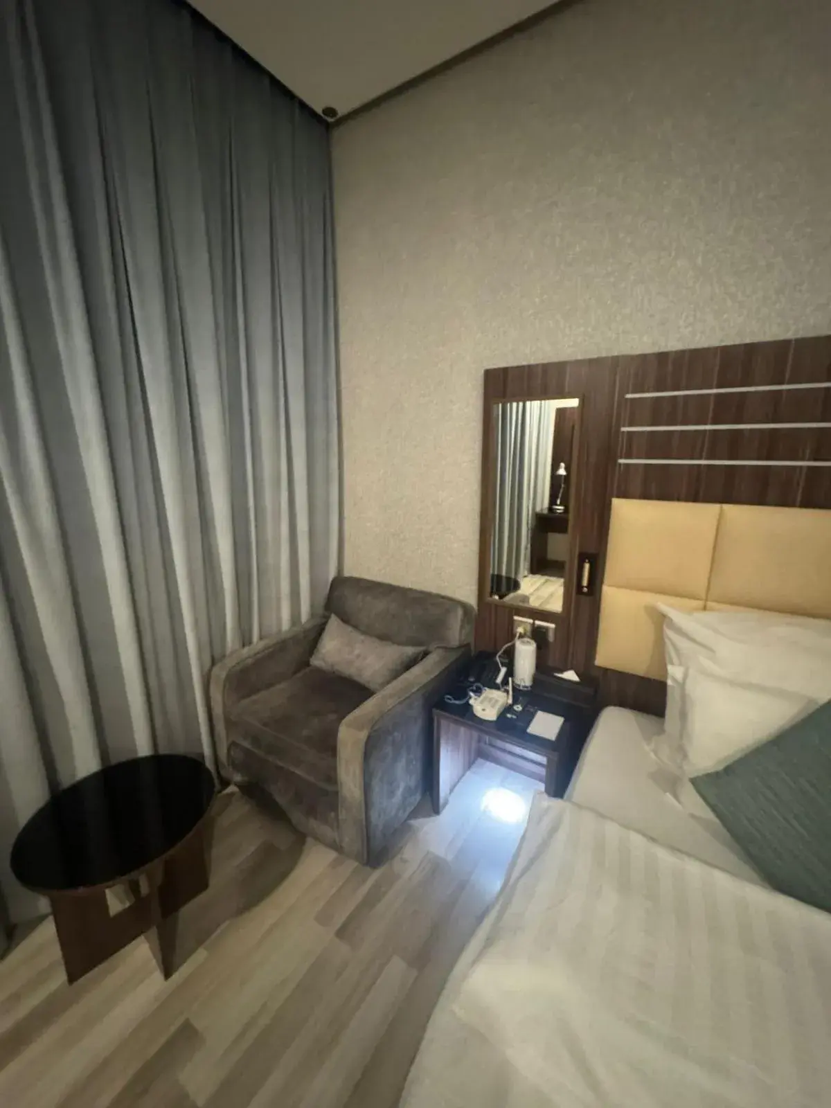 Bed in White Diamond Hotel Sari Bed in White Diamond Hotel Sari