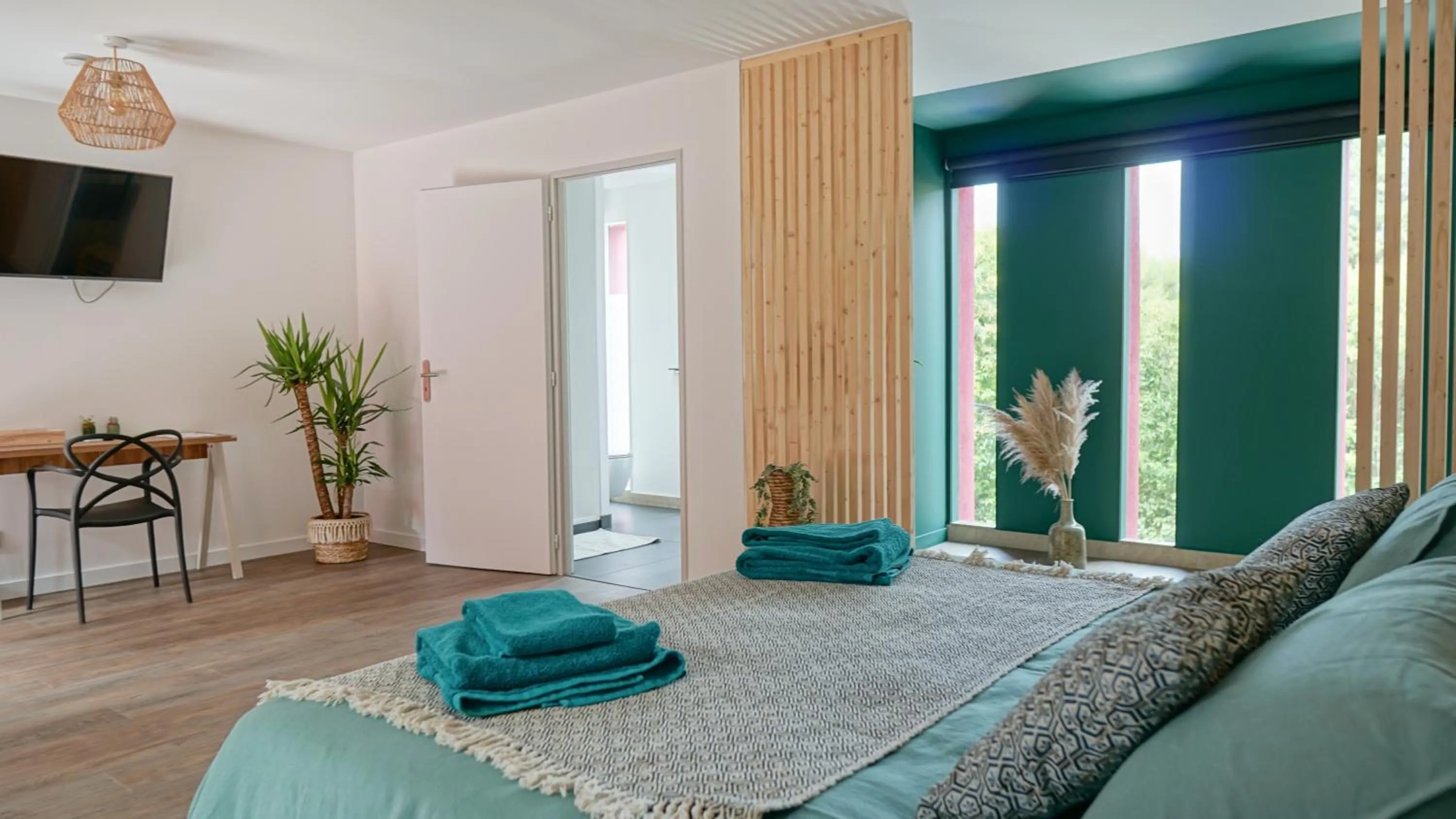 Photo of the whole room in VILLA MAGNOLIA