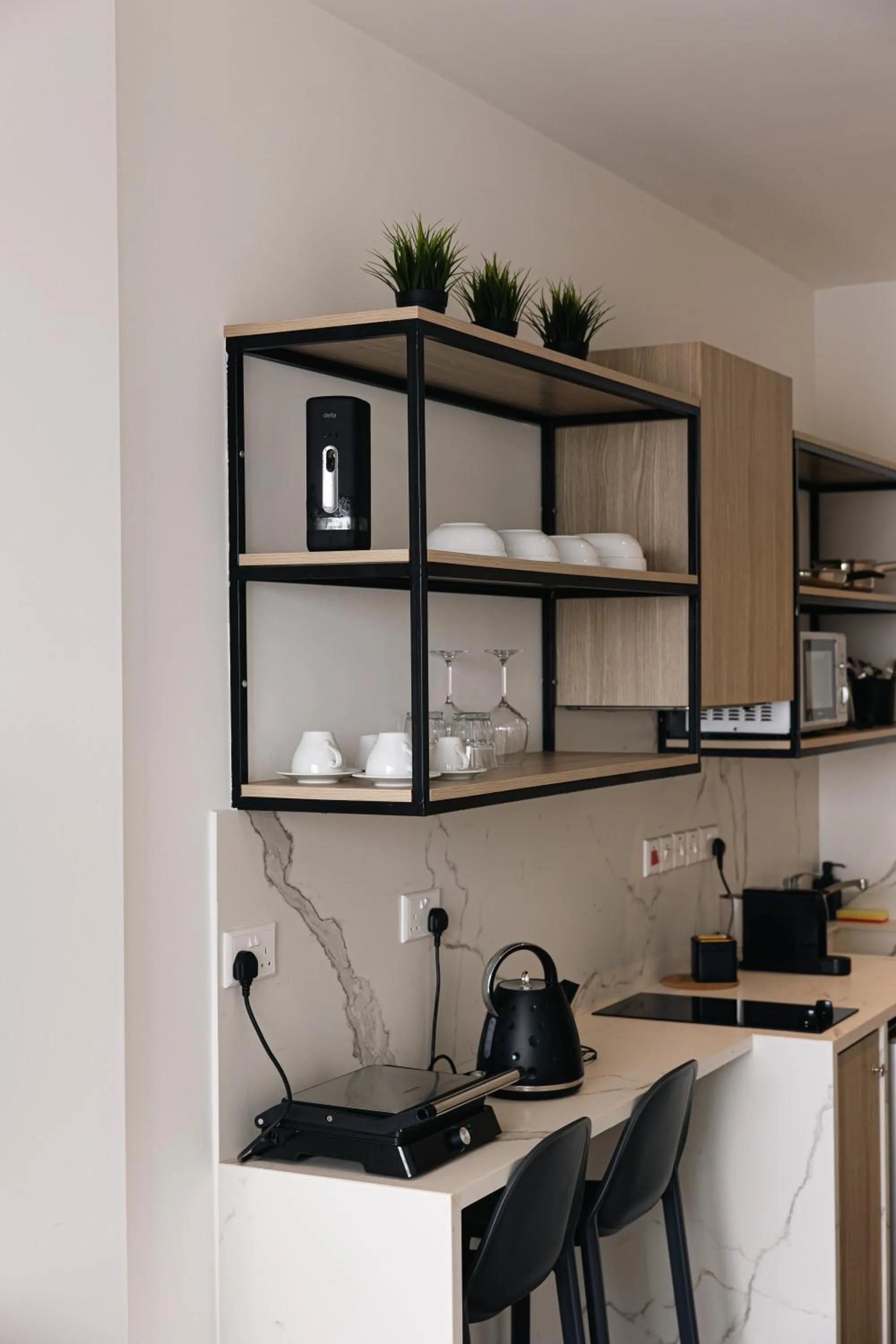 Coffee/tea facilities in Caramela Luxury Apts