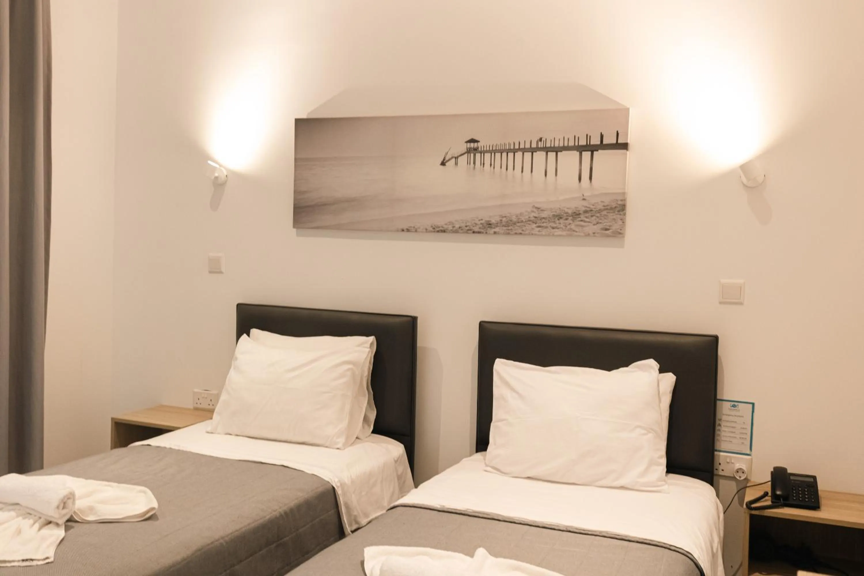 TV and multimedia, Bed in Caramela Luxury Apts