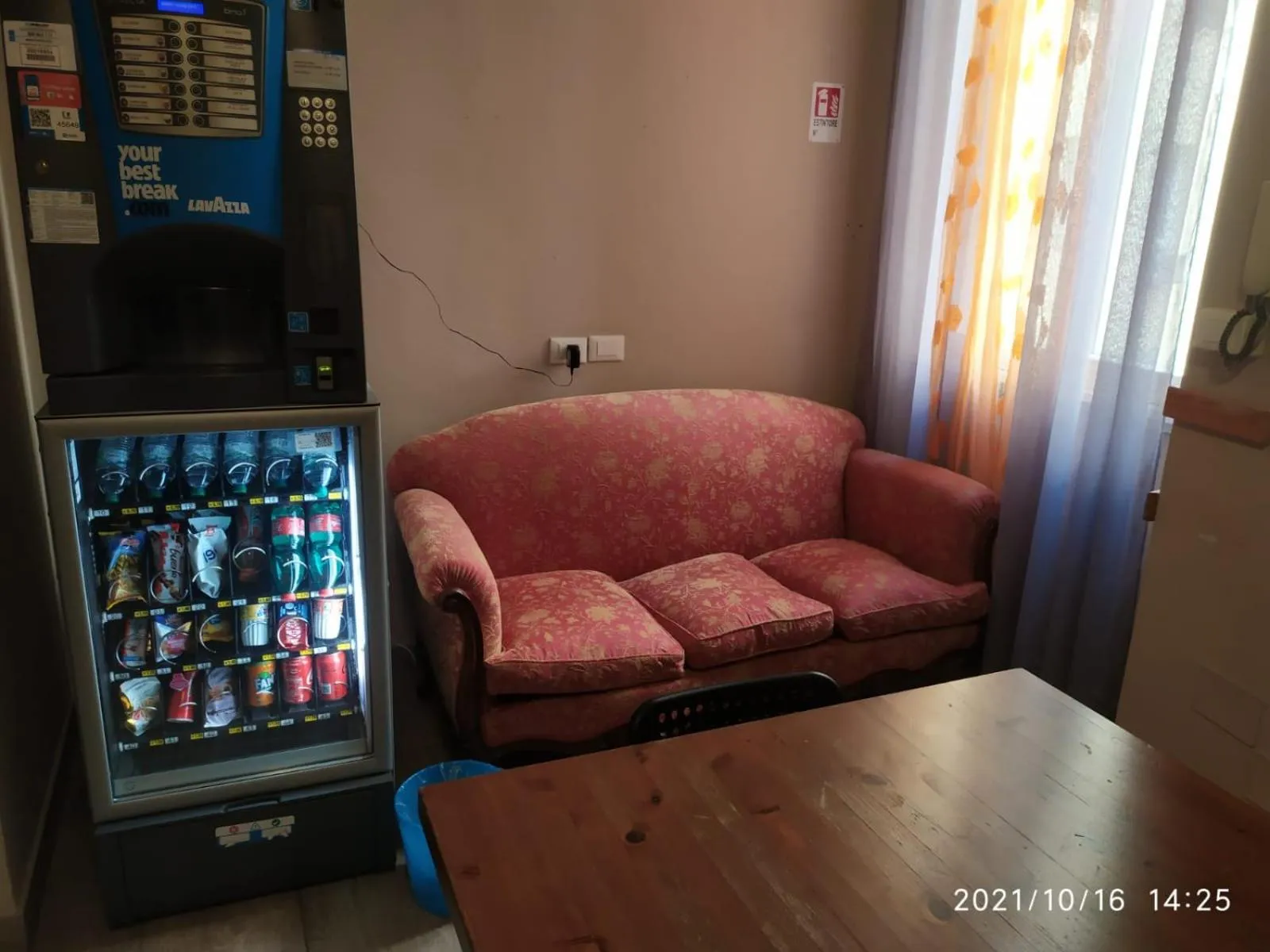 Living room in NEW PARADISE