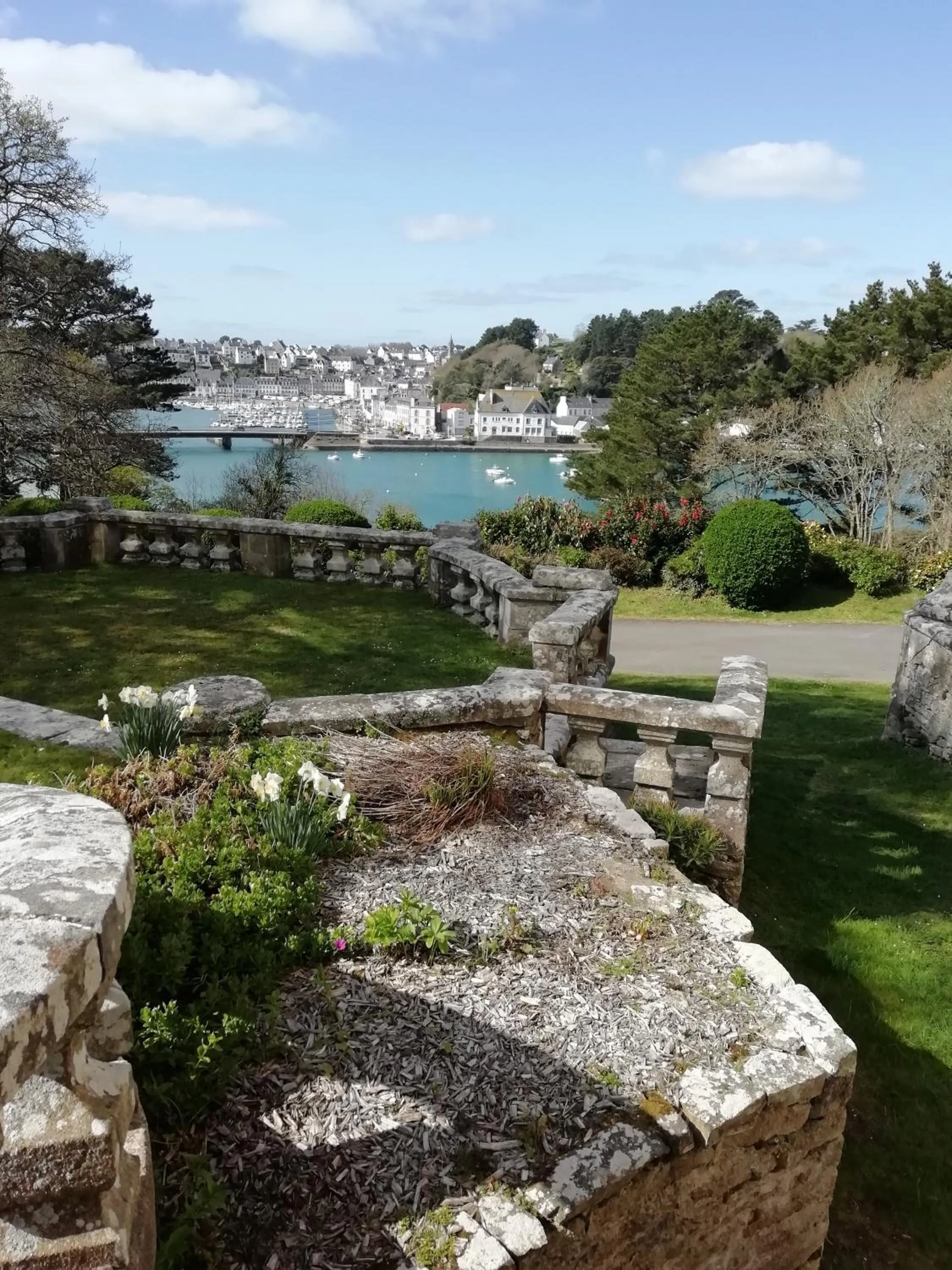 château de Locquéran Pierres et filets bleus