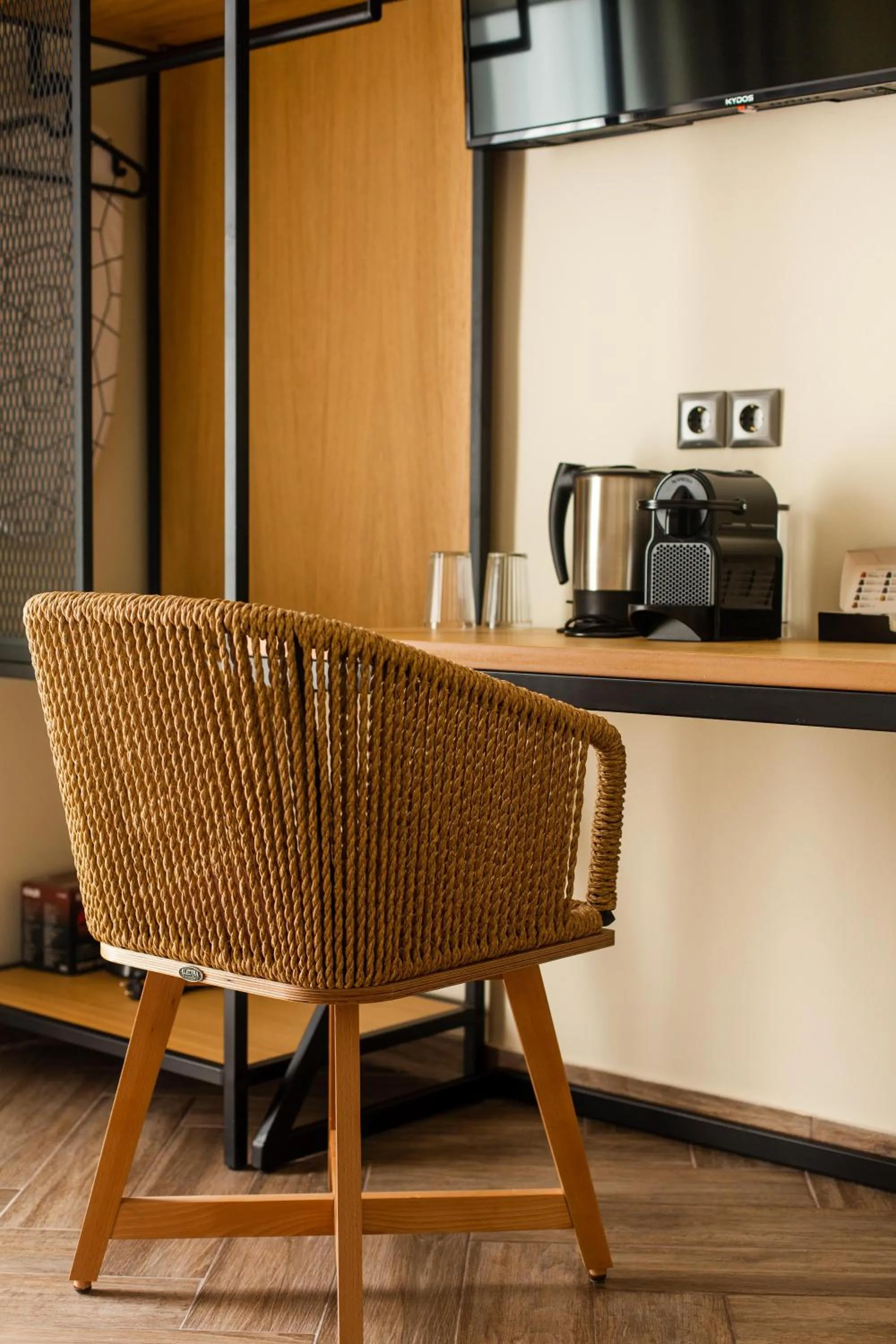 Leone Suites