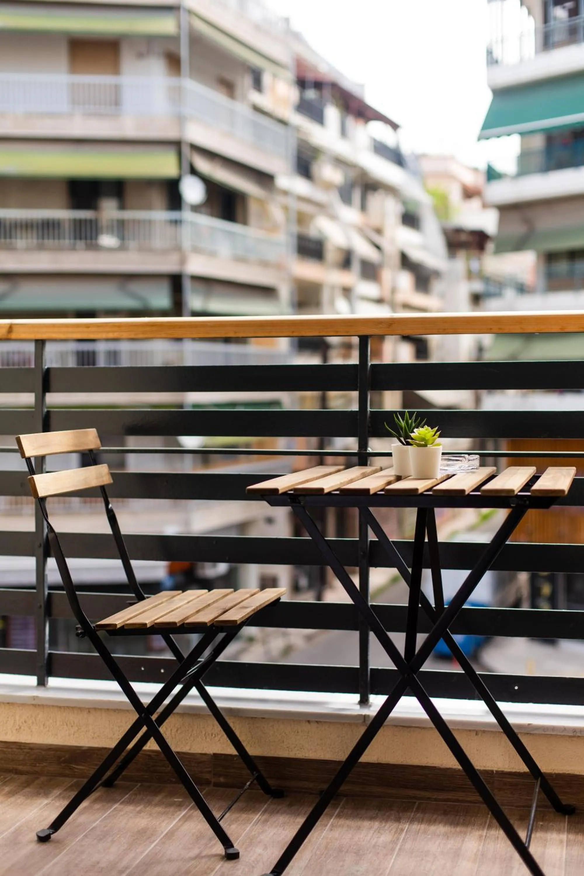 Leone Suites