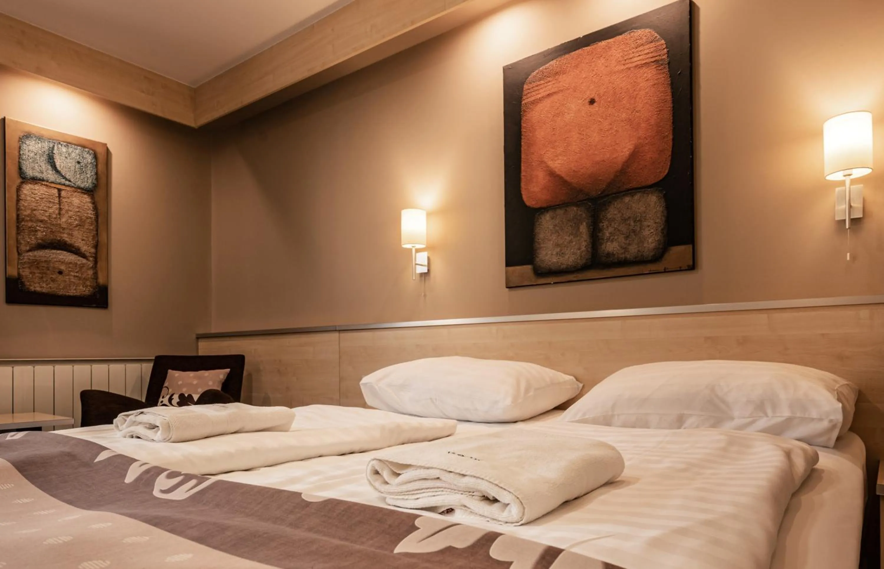 Bed in Hotel Vineyard Inn - Szőlőskert