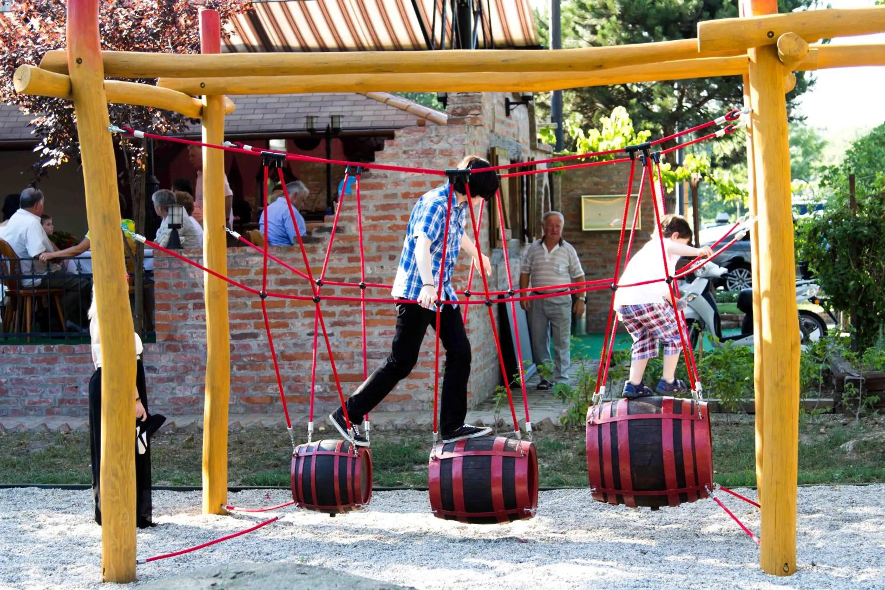 Children play ground in Hotel Vineyard Inn - Szőlőskert