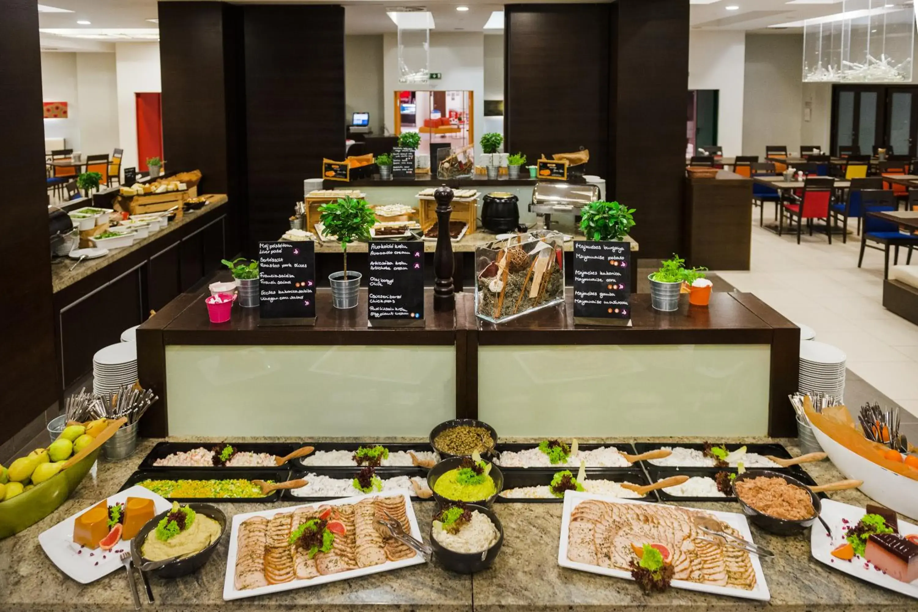 Restaurant/places to eat in Park Inn by Radisson Sarvar Resort & Spa - All Inclusive Restaurant/places to eat in Park Inn by Radisson Sarvar Resort & Spa - All Inclusive