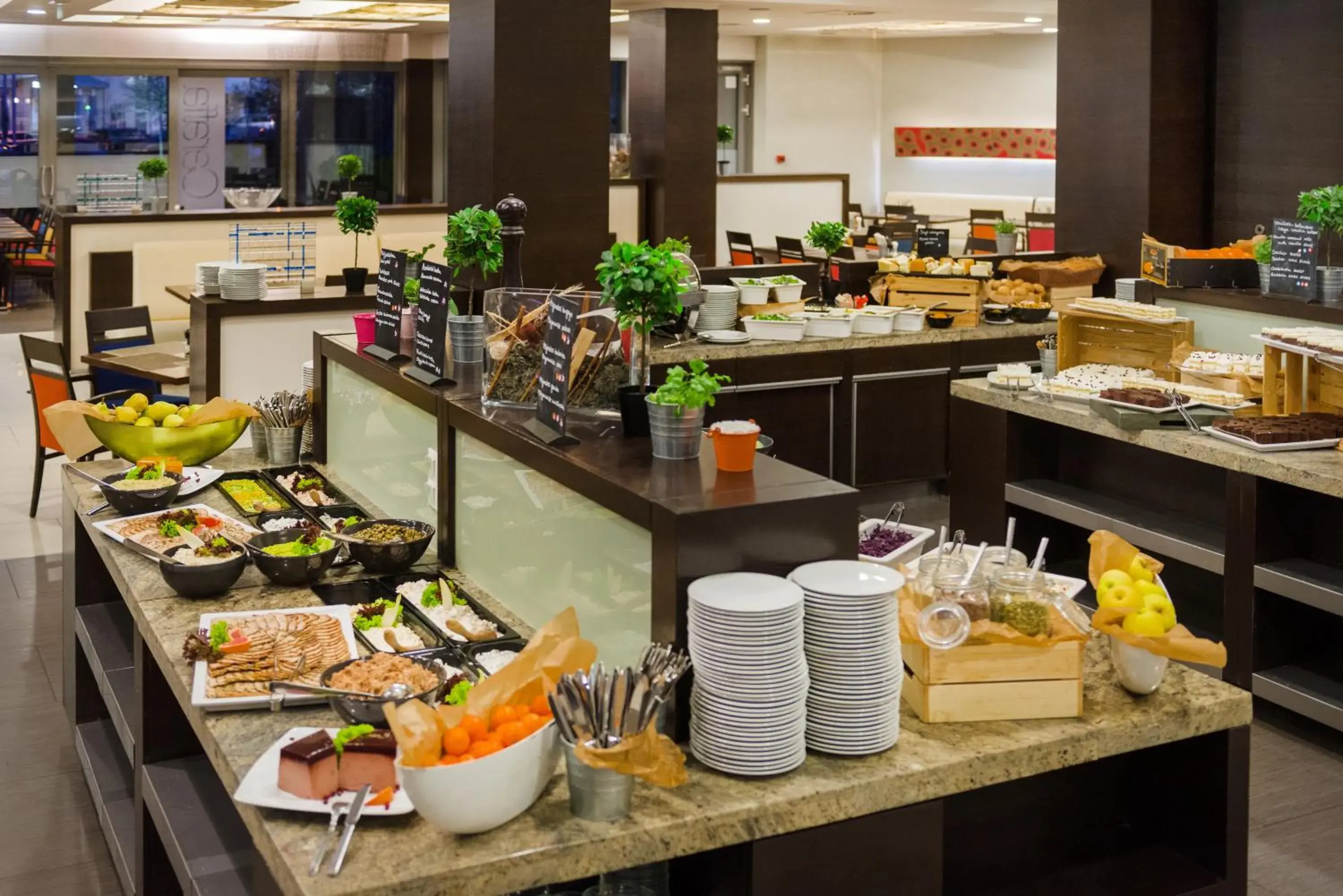 Restaurant/places to eat in Park Inn by Radisson Sarvar Resort & Spa - All Inclusive Restaurant/places to eat in Park Inn by Radisson Sarvar Resort & Spa - All Inclusive