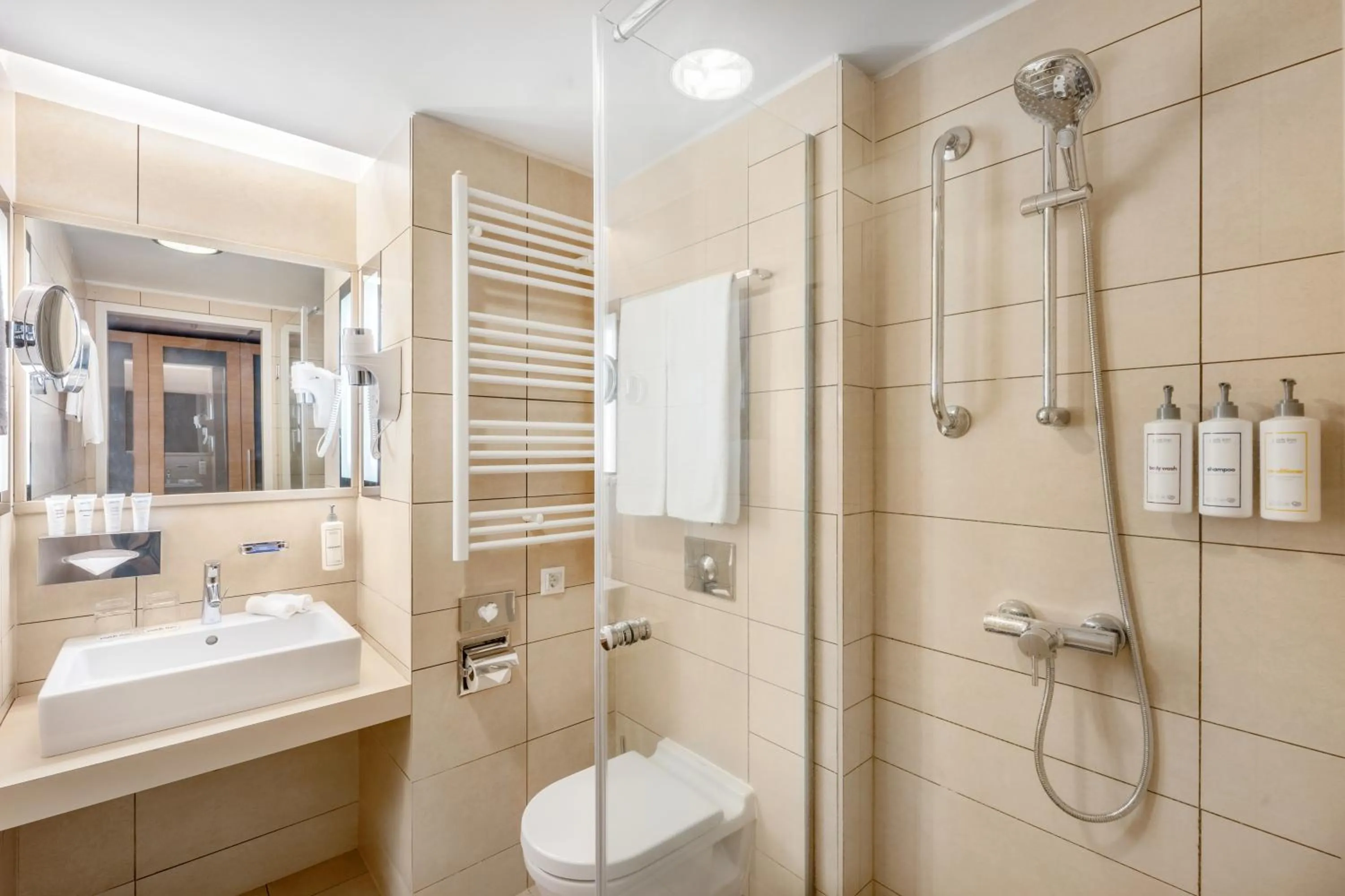 Toilet in Park Inn by Radisson Sarvar Resort & Spa - All Inclusive