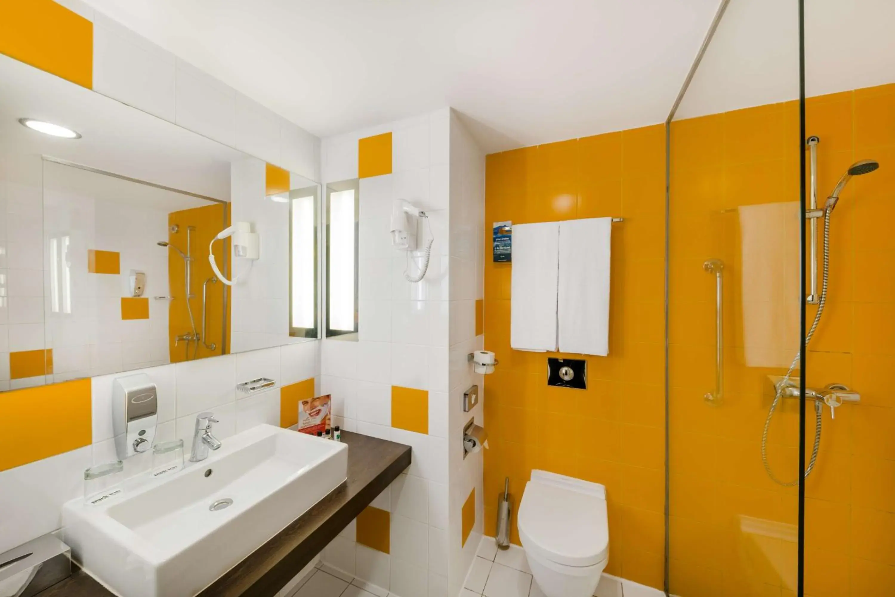 Bathroom in Park Inn by Radisson Sarvar Resort & Spa - All Inclusive Bathroom in Park Inn by Radisson Sarvar Resort & Spa - All Inclusive