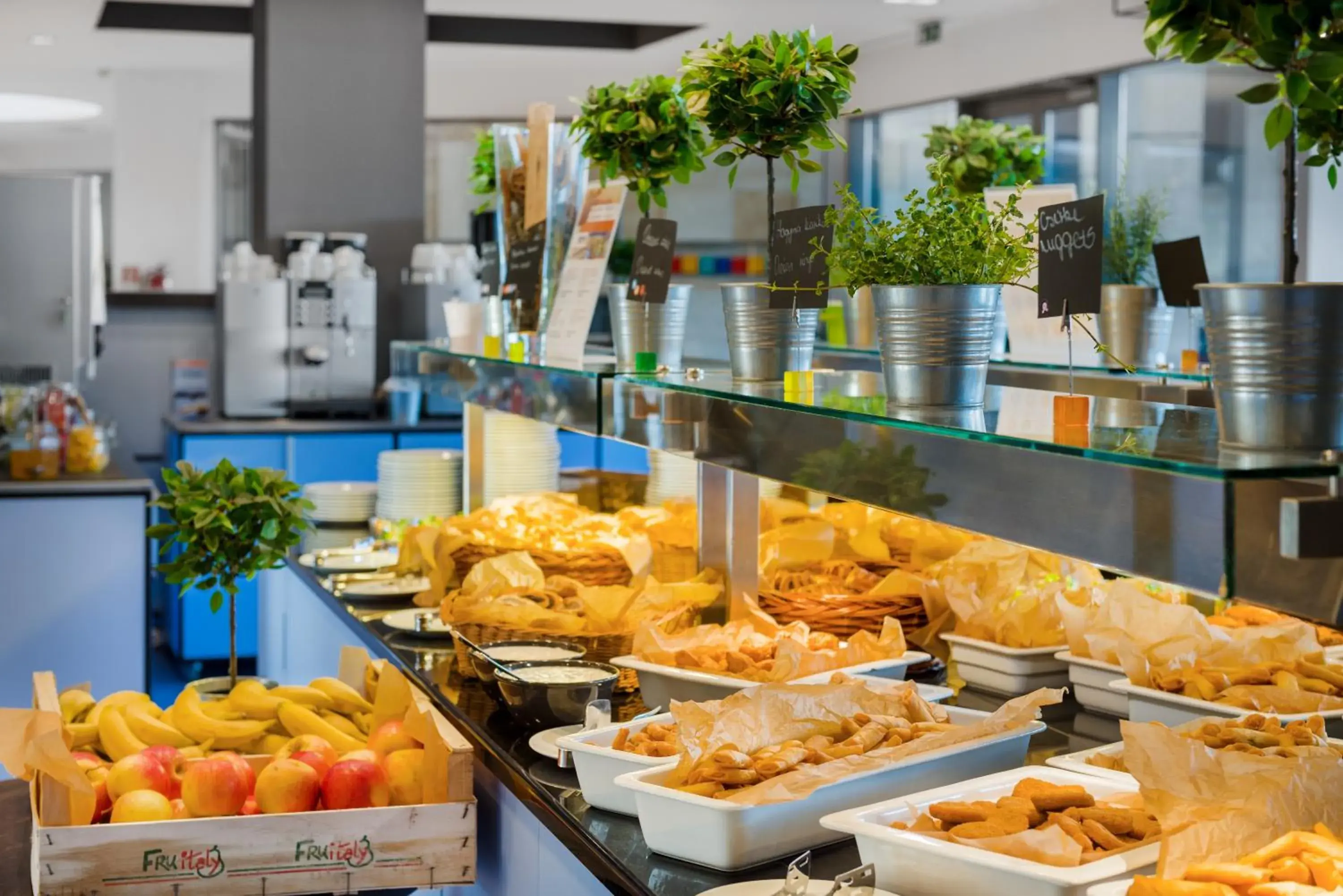 Food and drinks in Park Inn by Radisson Sarvar Resort & Spa - All Inclusive Food and drinks in Park Inn by Radisson Sarvar Resort & Spa - All Inclusive