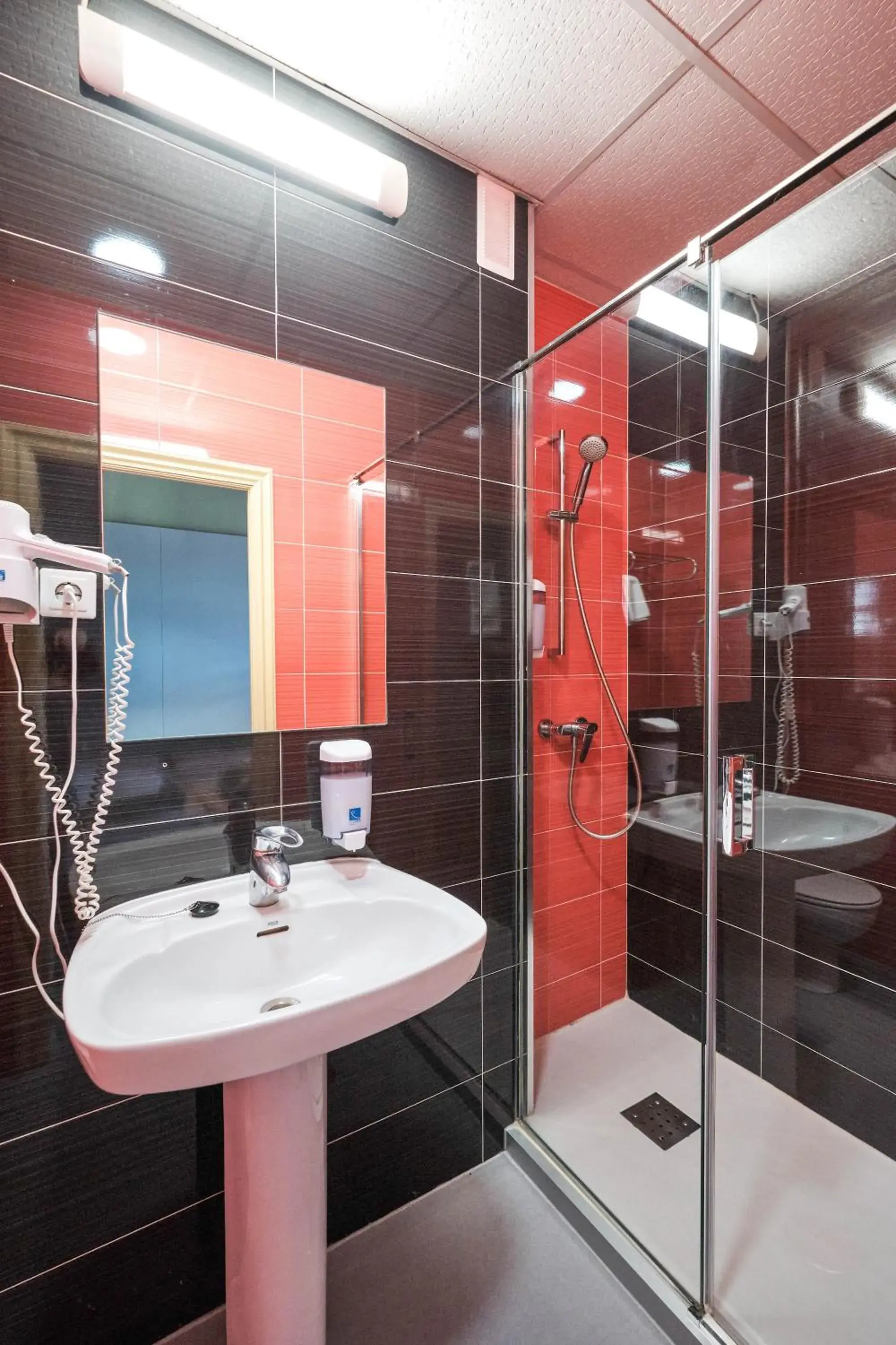 Twin Room in Loop INN Hostel Santiago de Compostela Twin Room in Loop INN Hostel Santiago de Compostela