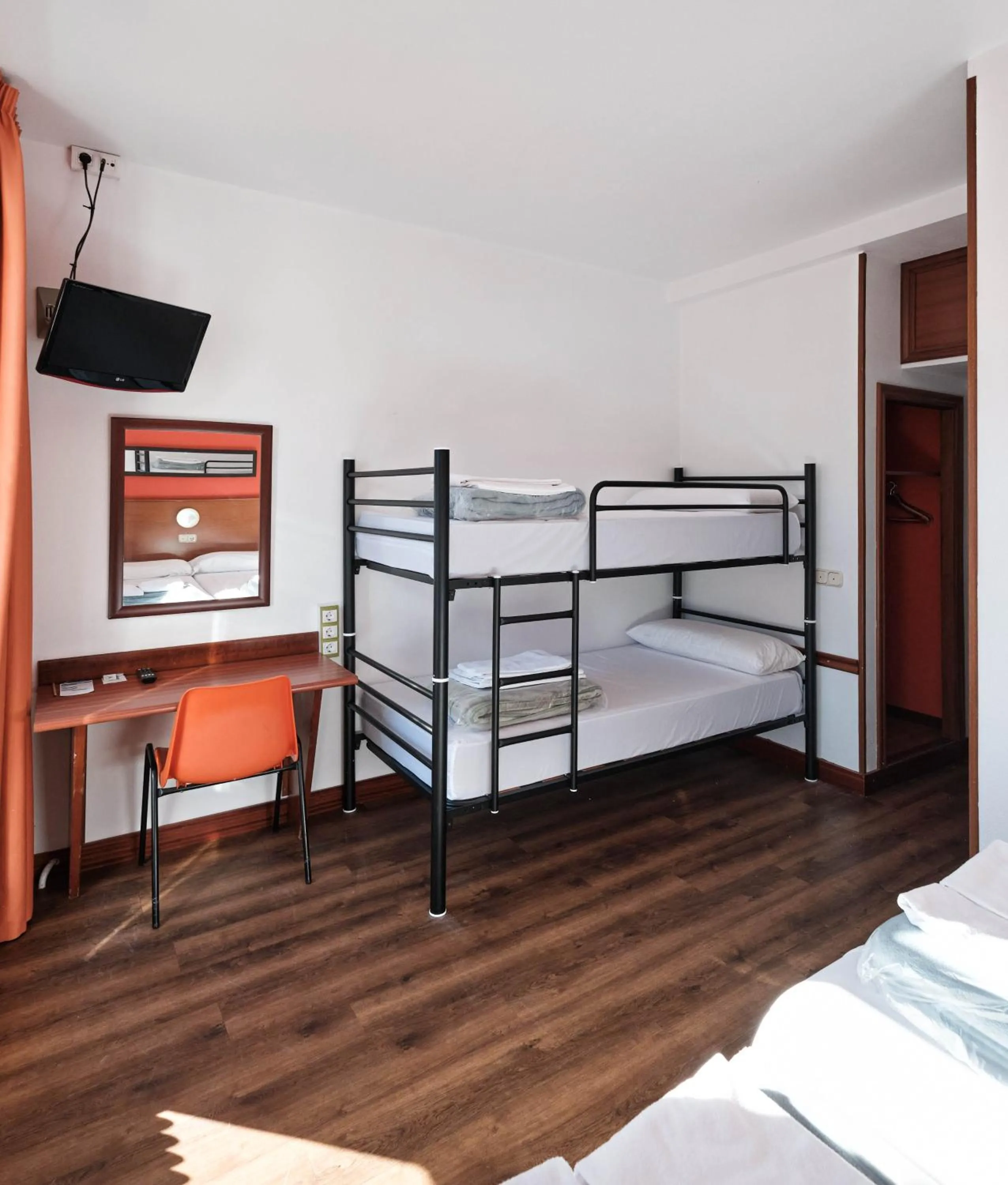 Bed in Loop INN Hostel Santiago de Compostela