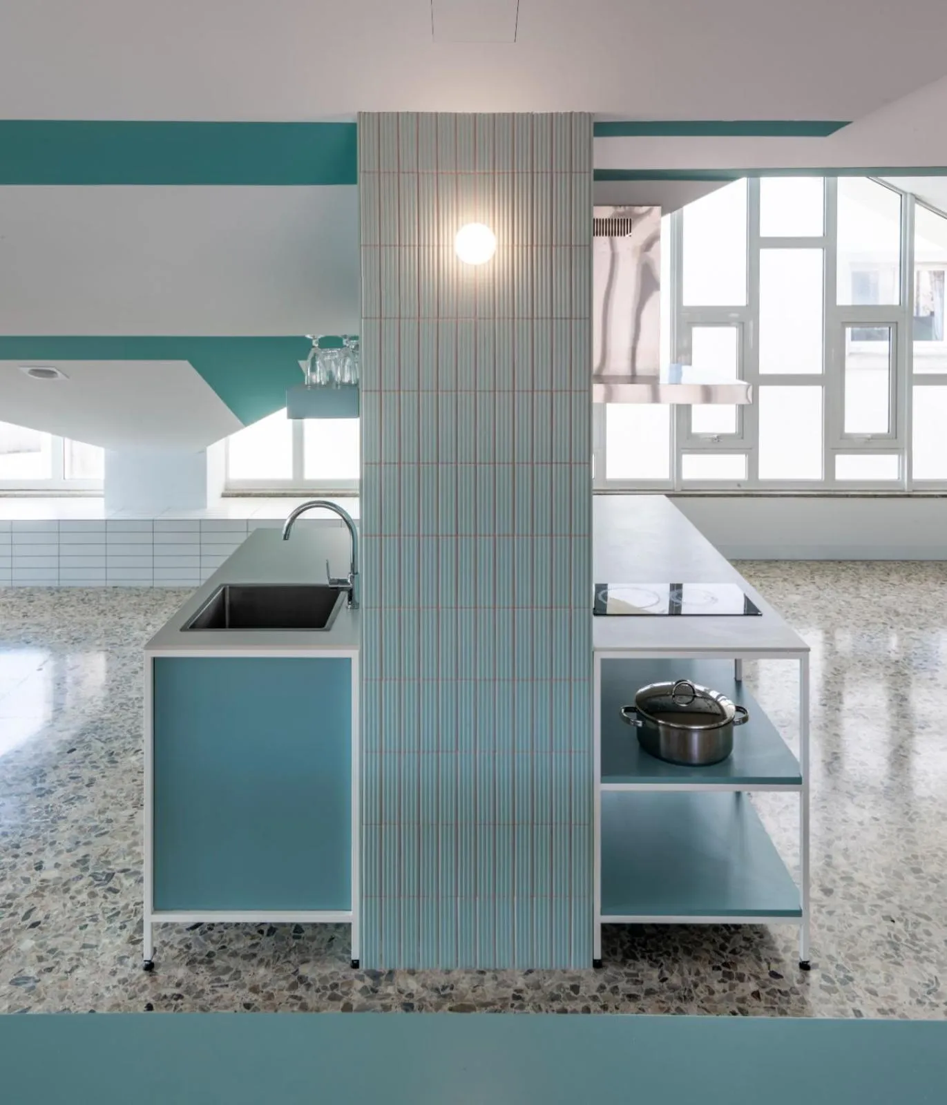 Dining area, Bed in Loop INN Hostel Santiago de Compostela