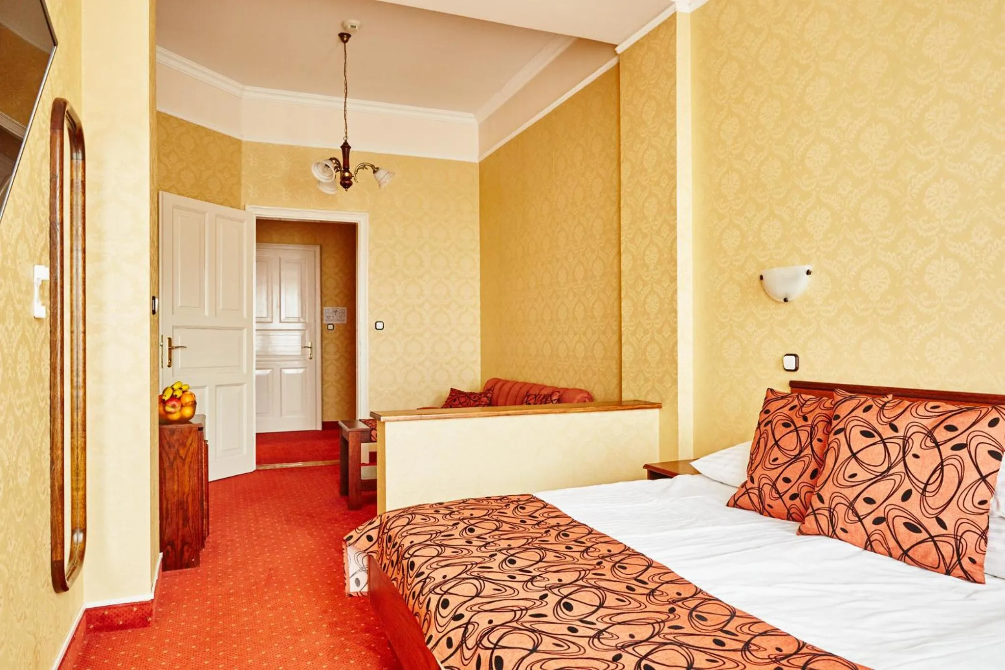 Bed in Hotel Astoria