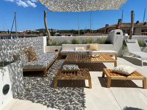 Lostane - Villa sur le toit Lostane - Villa sur le toit