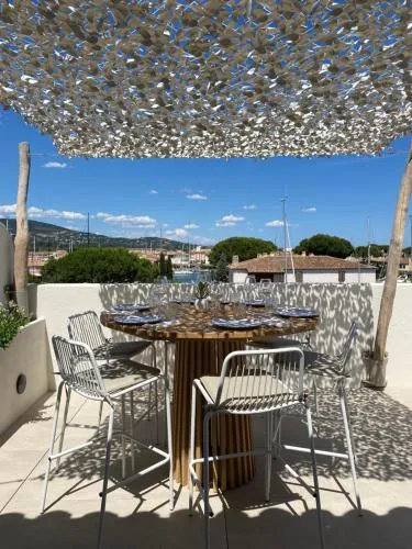 Lostane - Villa sur le toit