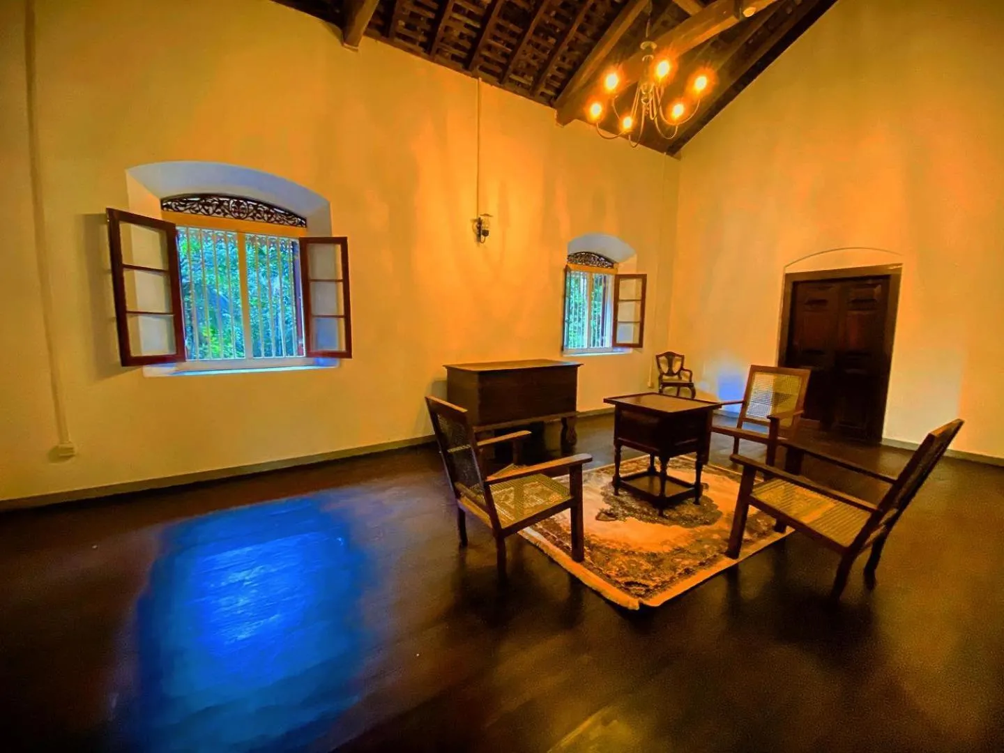 Living room in Gileemale Walawwa & Estate