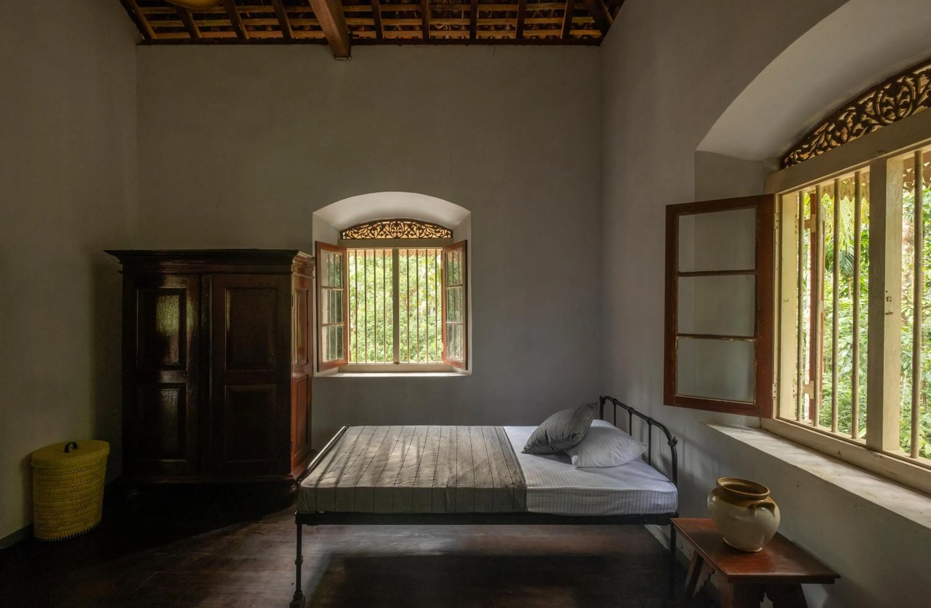 Bed in Gileemale Walawwa & Estate