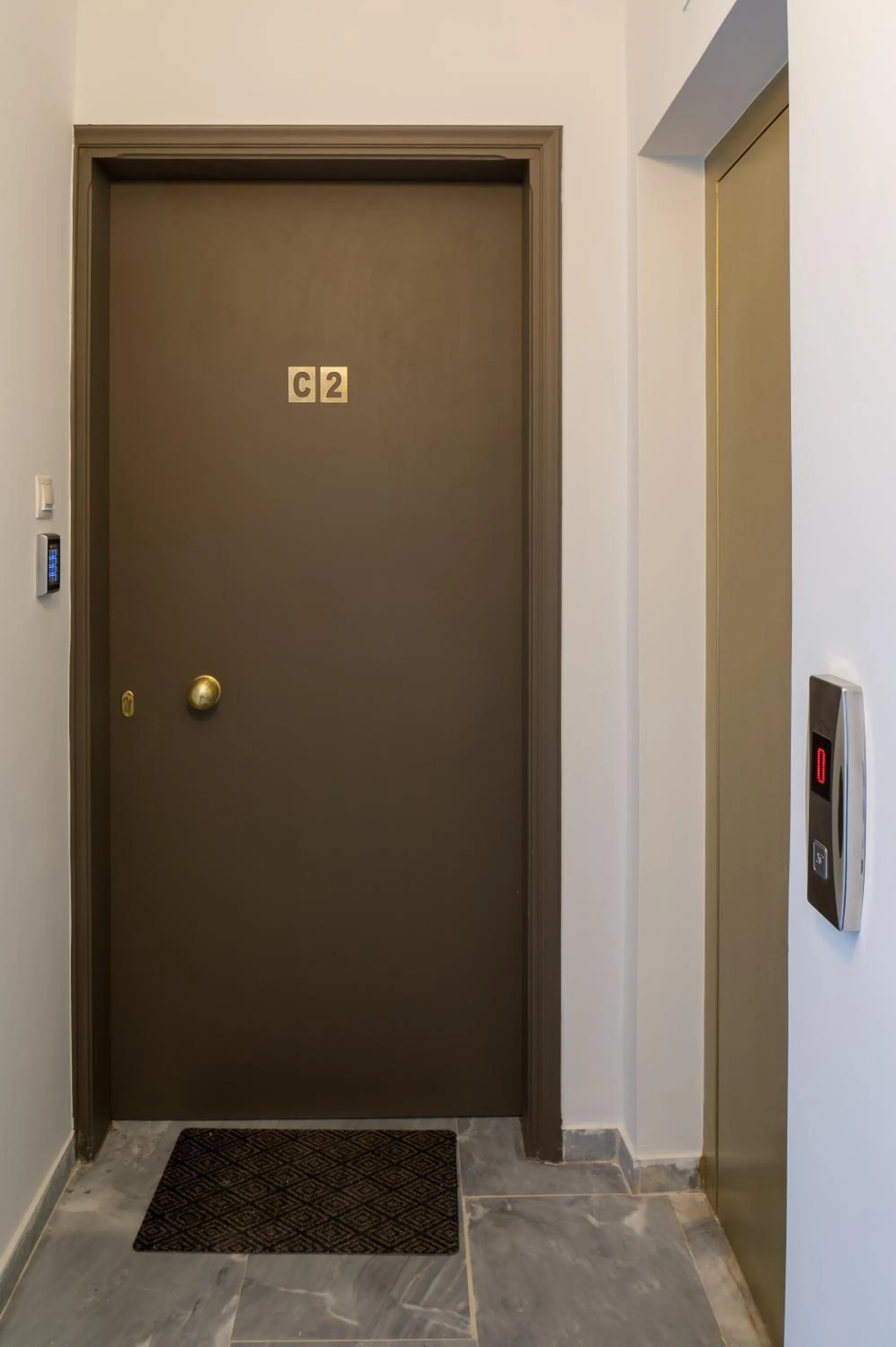 Facade/entrance in CHROMA Lodge Rafina