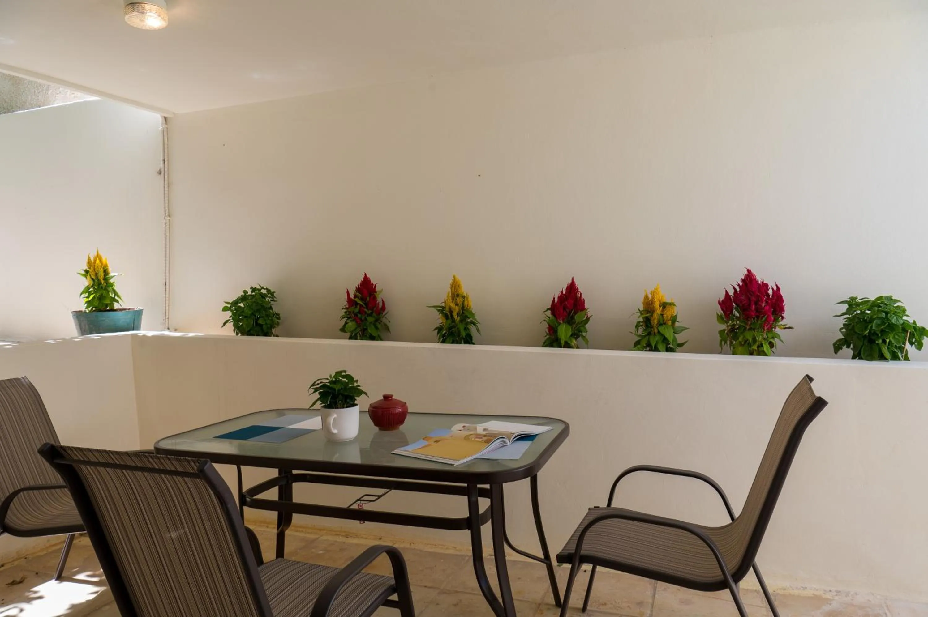 Balcony/Terrace in CHROMA Lodge Rafina