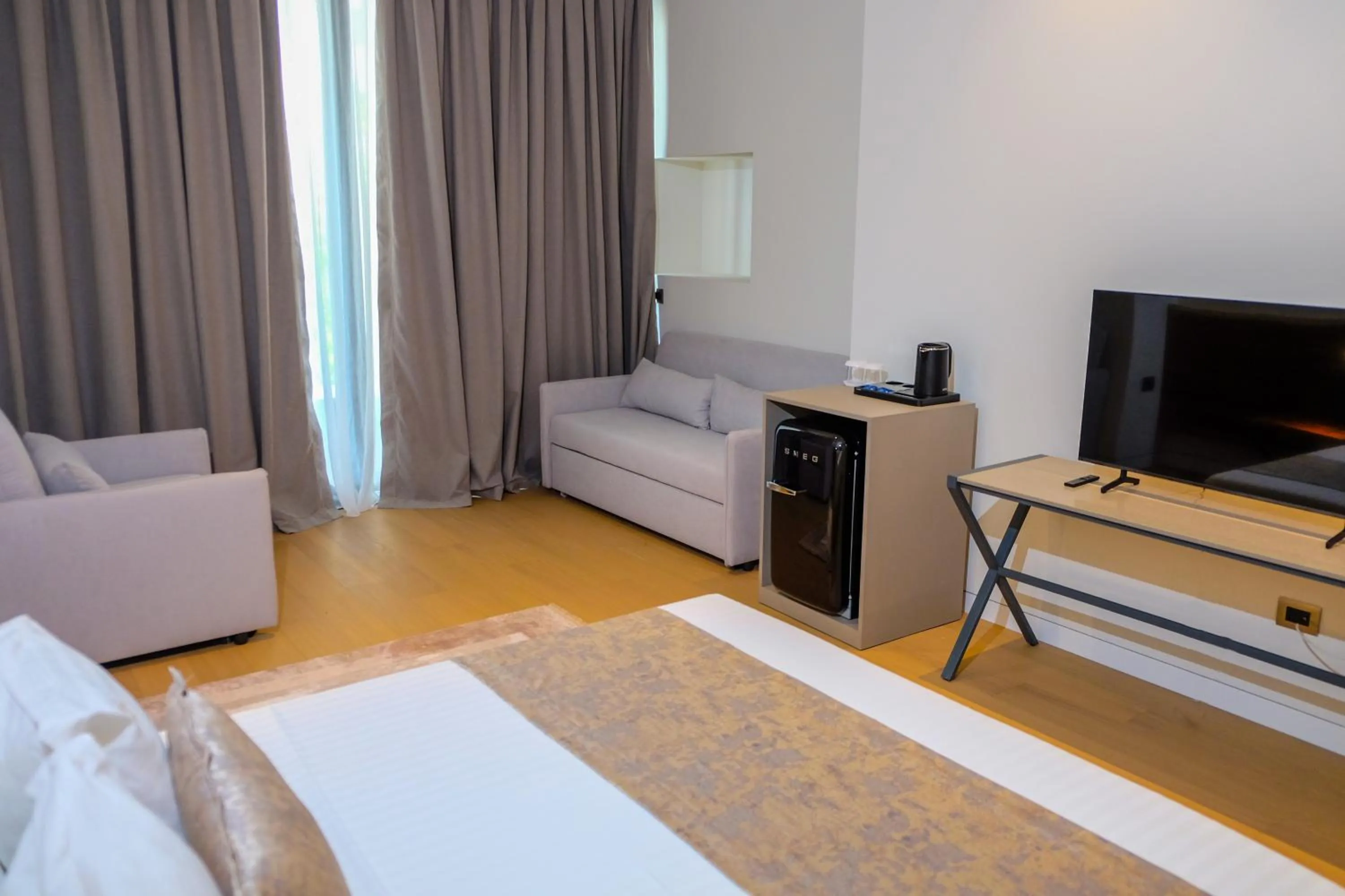 Bed in Chic Boutique Hotel Vlore