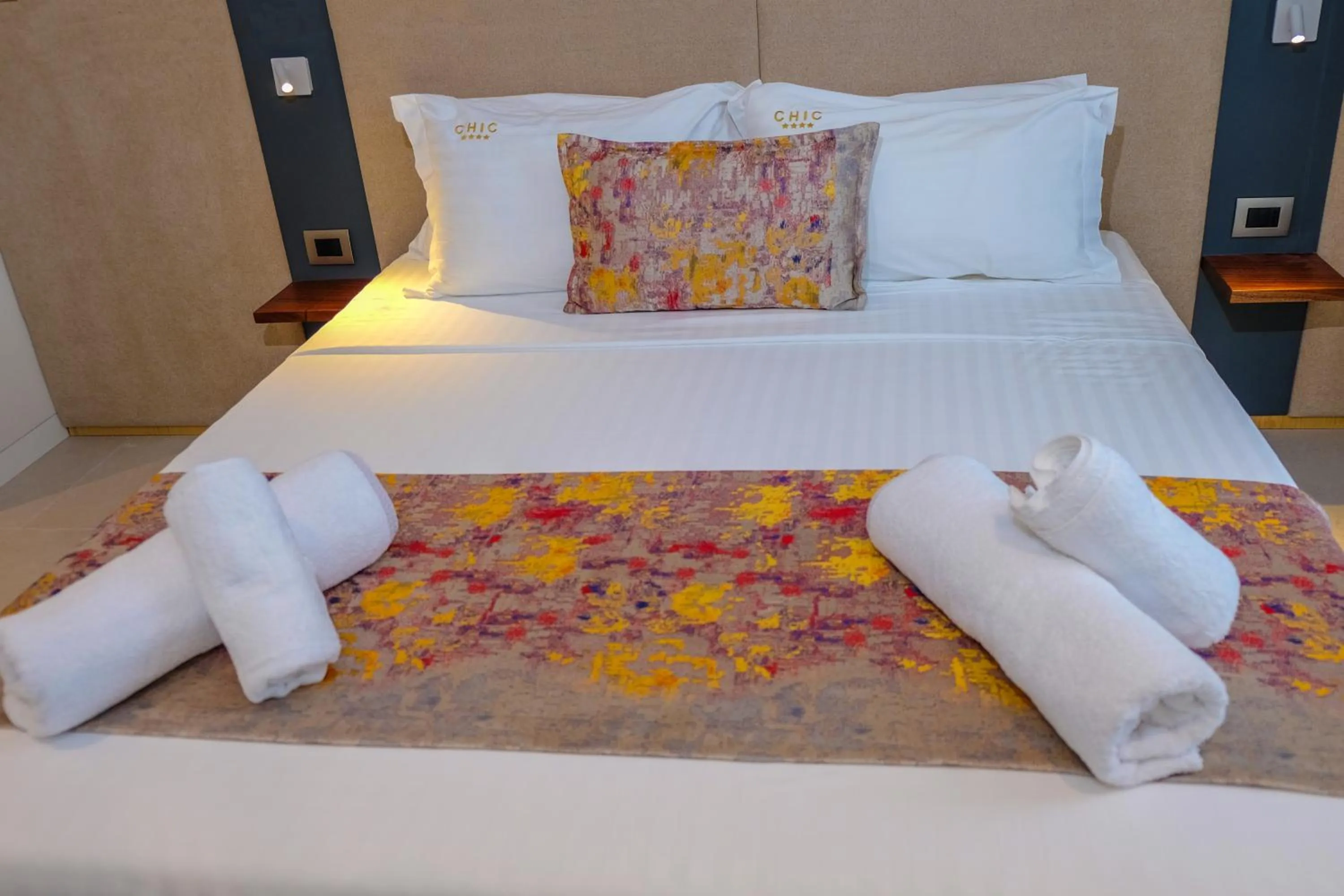 Bed in Chic Boutique Hotel Vlore