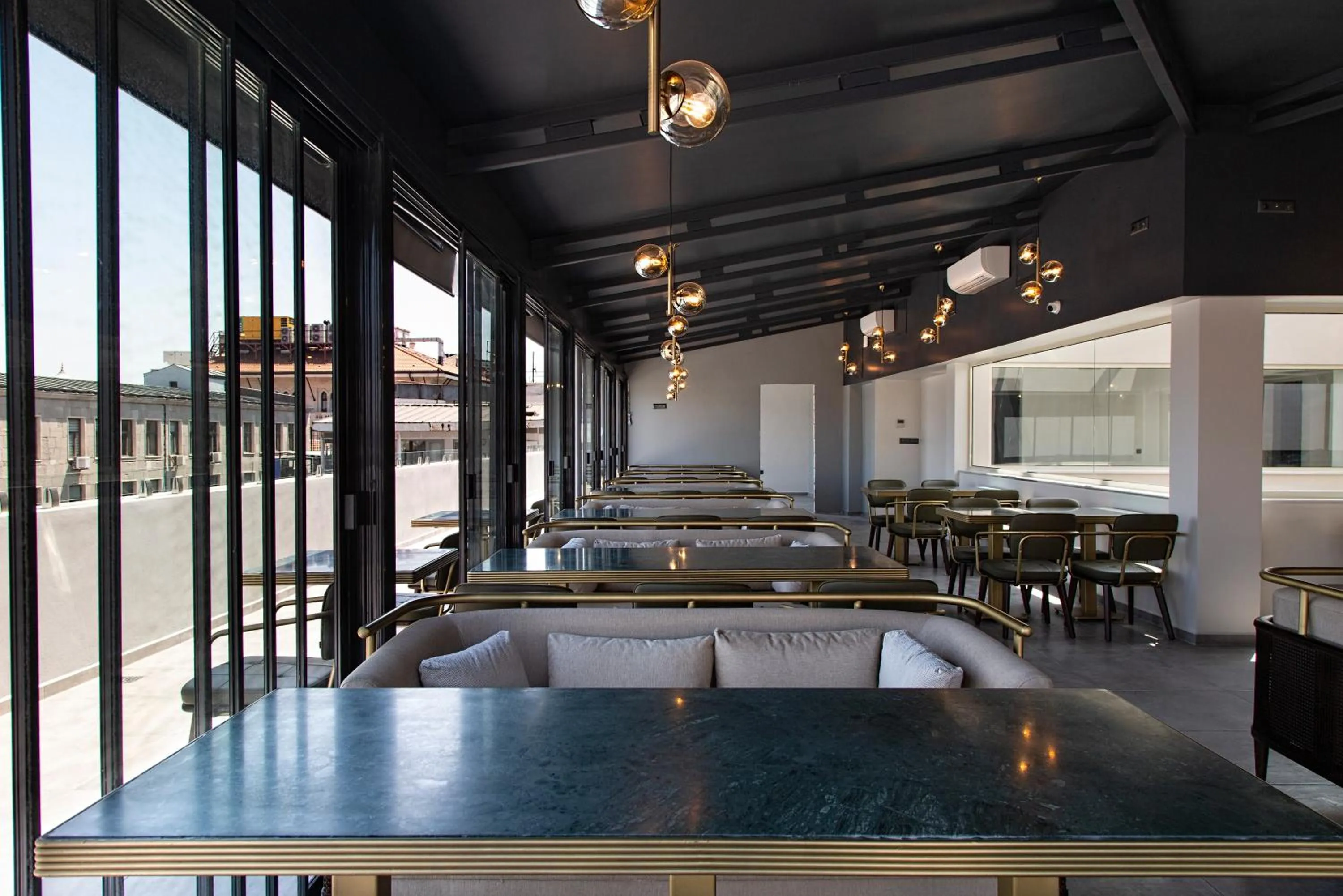 Restaurant/places to eat in Mest Hotel Istanbul Sirkeci