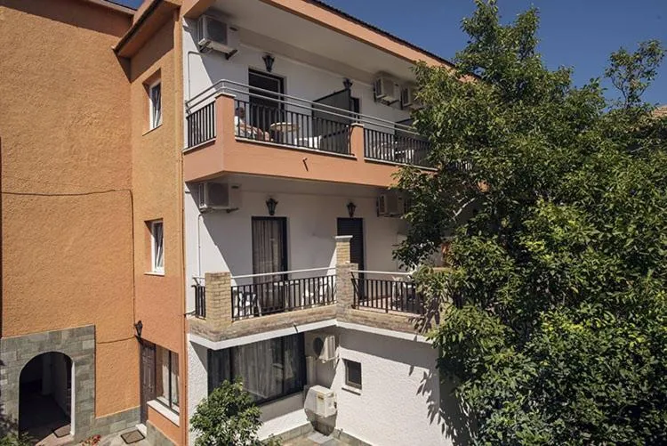 Hotel Omirico