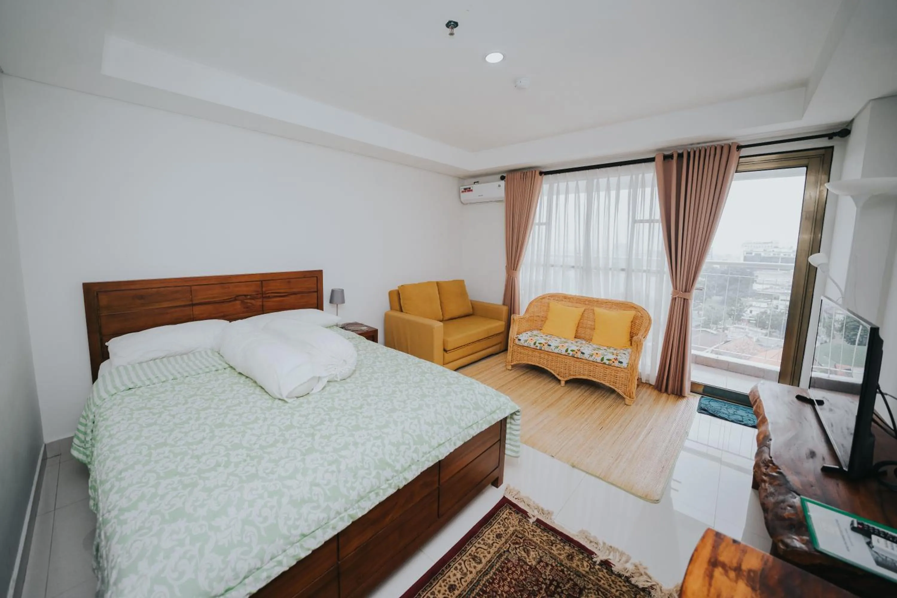 Photo of the whole room, Bed in Apartemen Tera Residence