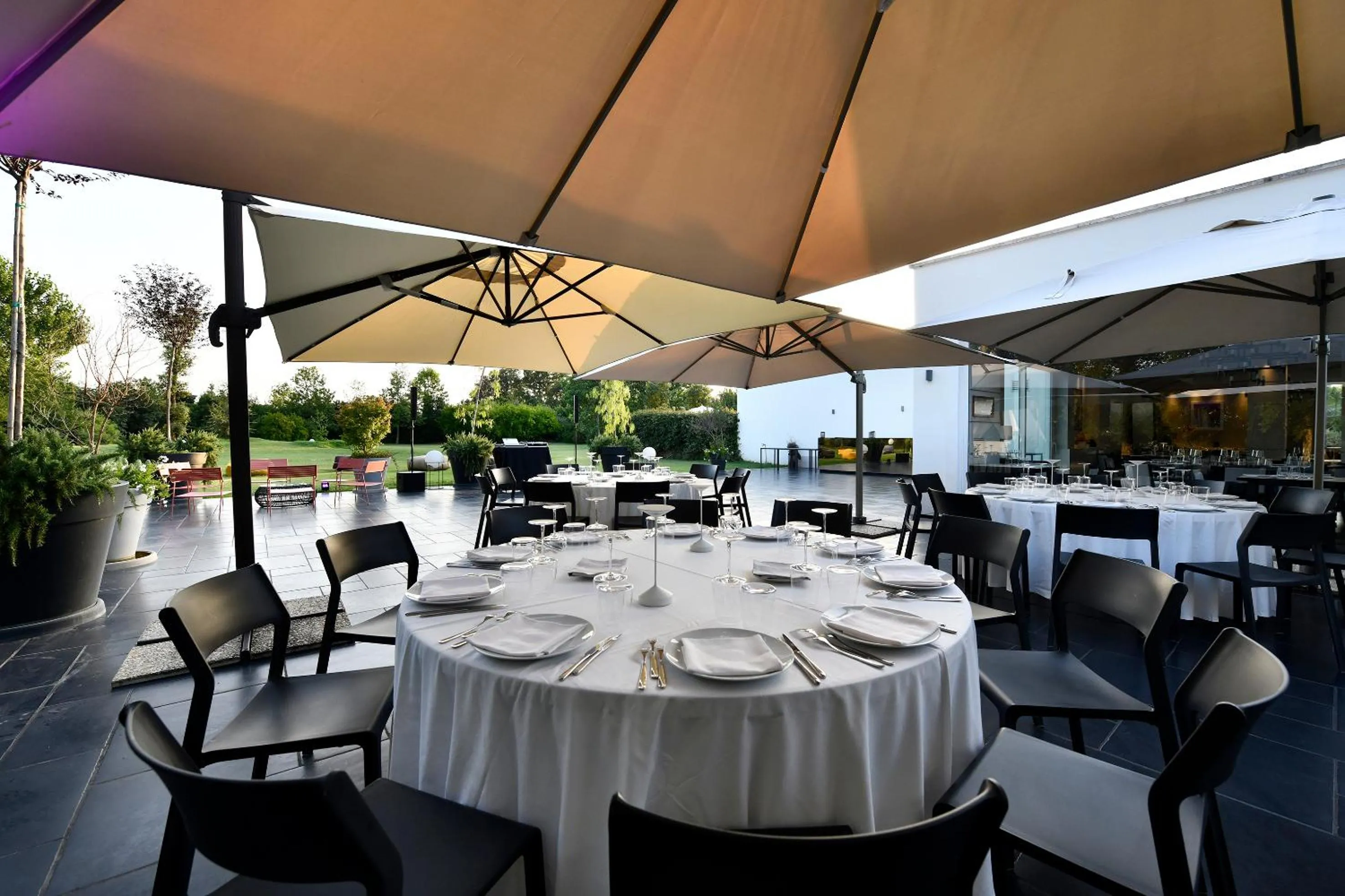 Restaurant/places to eat in Casabianca Resort