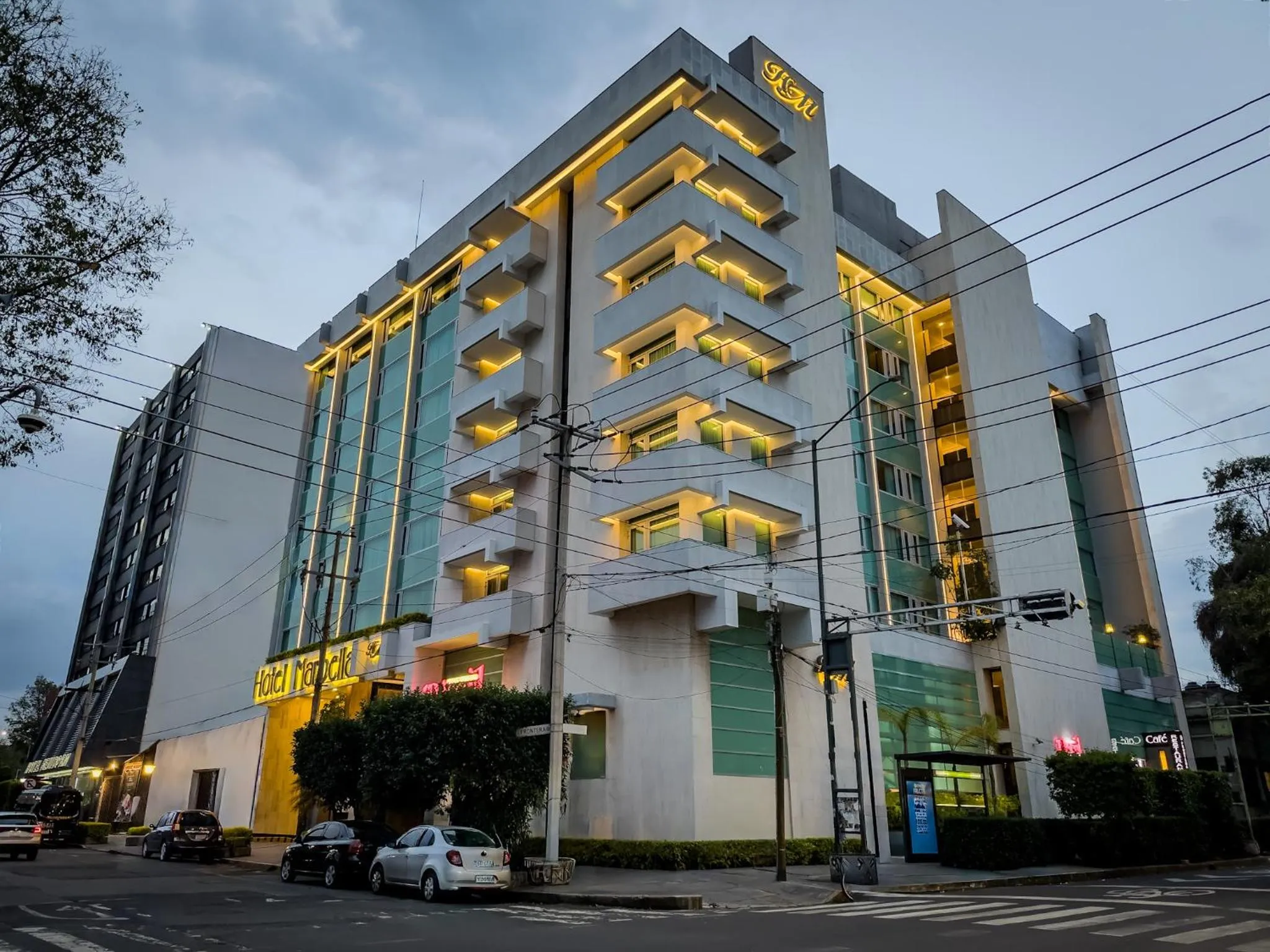 Communal lounge/ TV room in Hotel Marbella